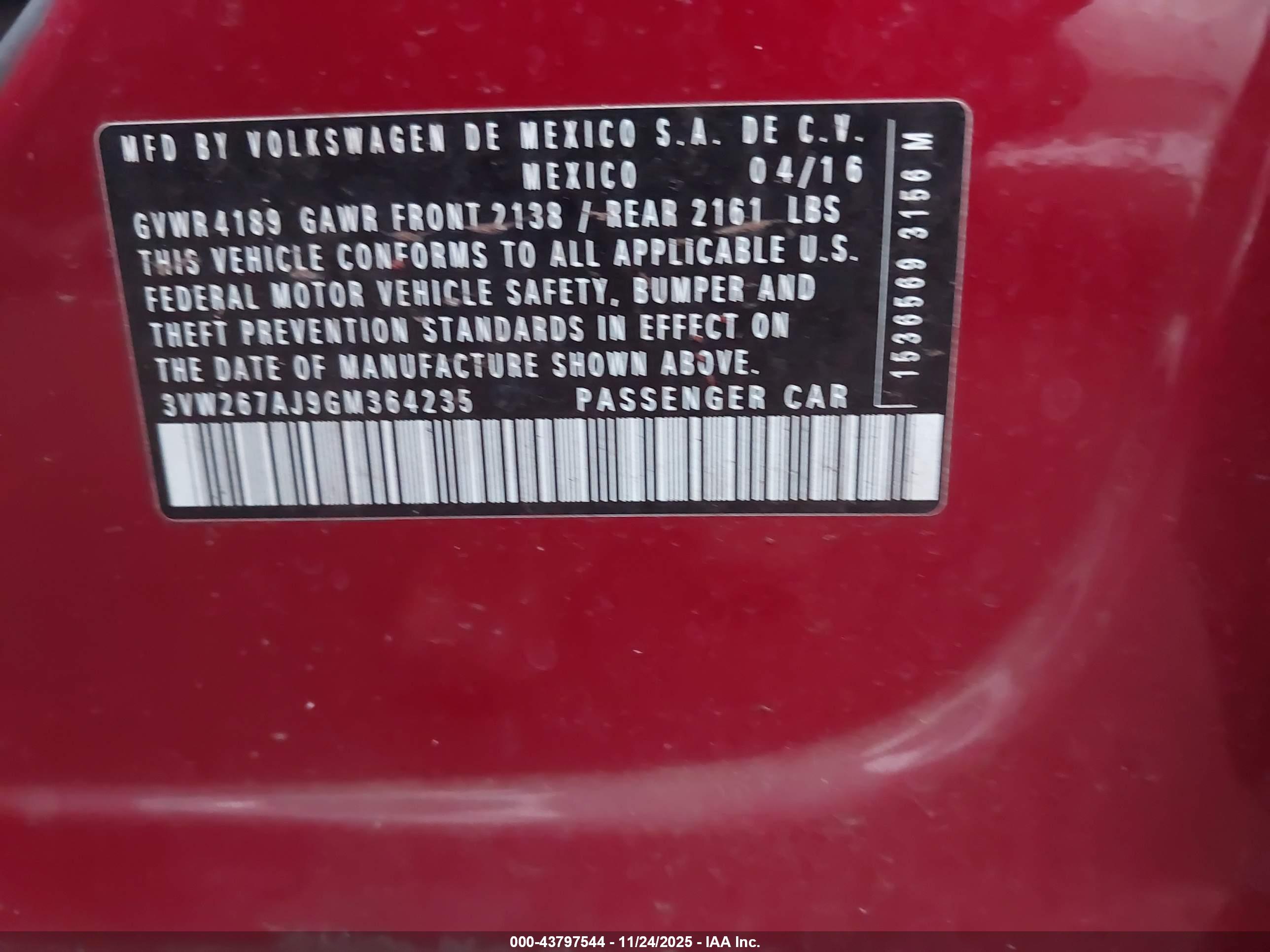 VOLKSWAGEN JETTA image 9