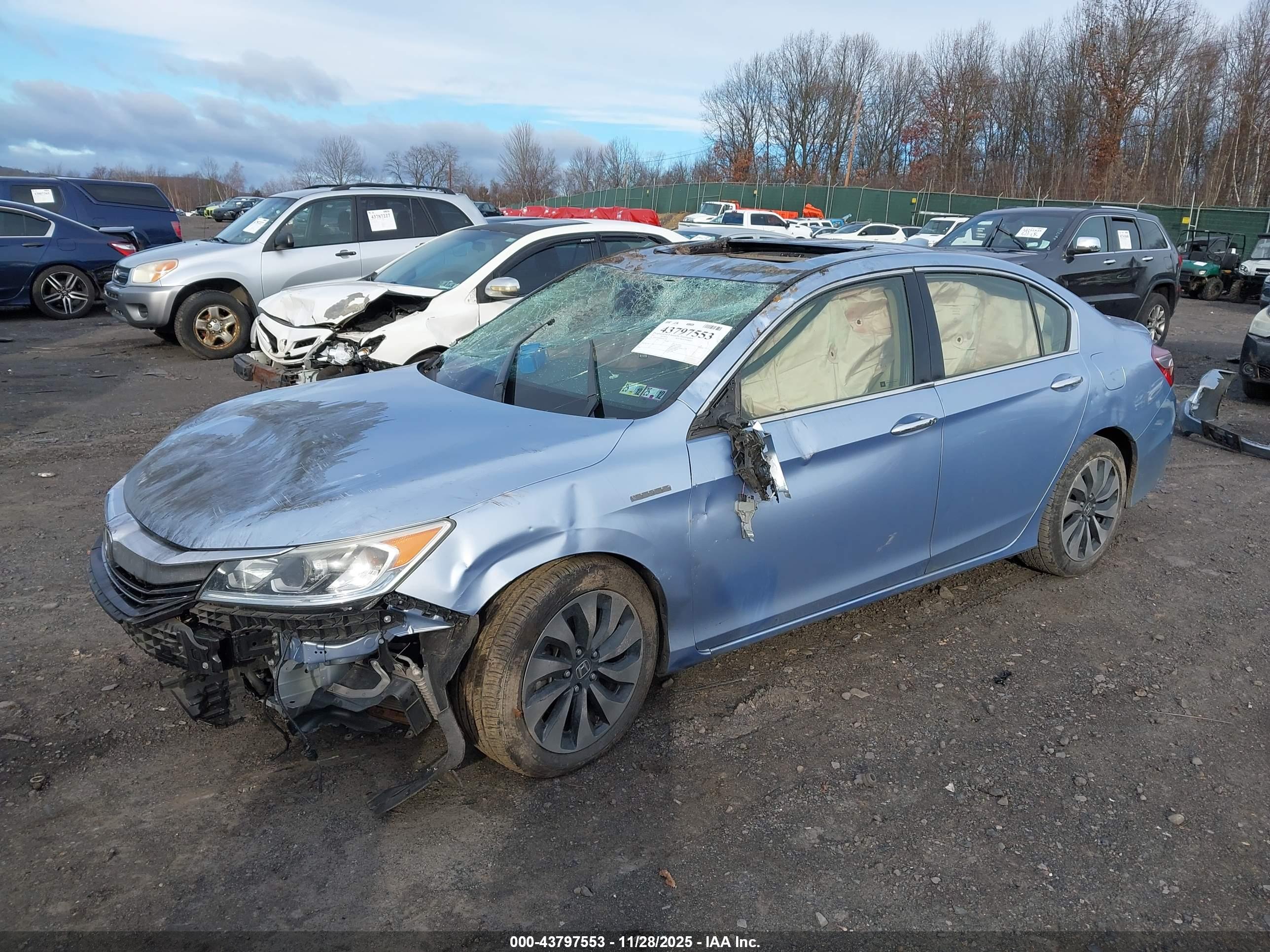 HONDA ACCORD image 2