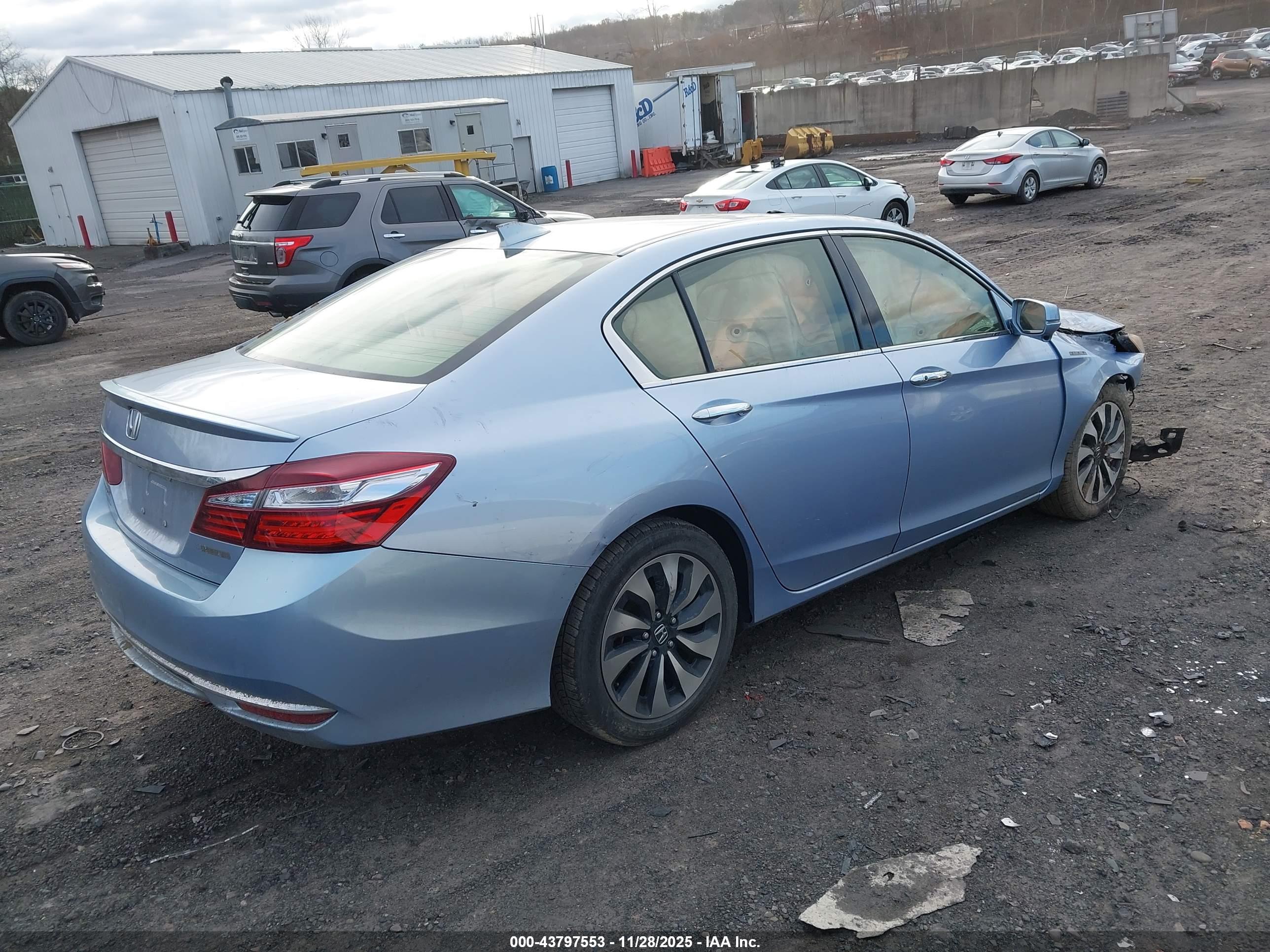 HONDA ACCORD image 4