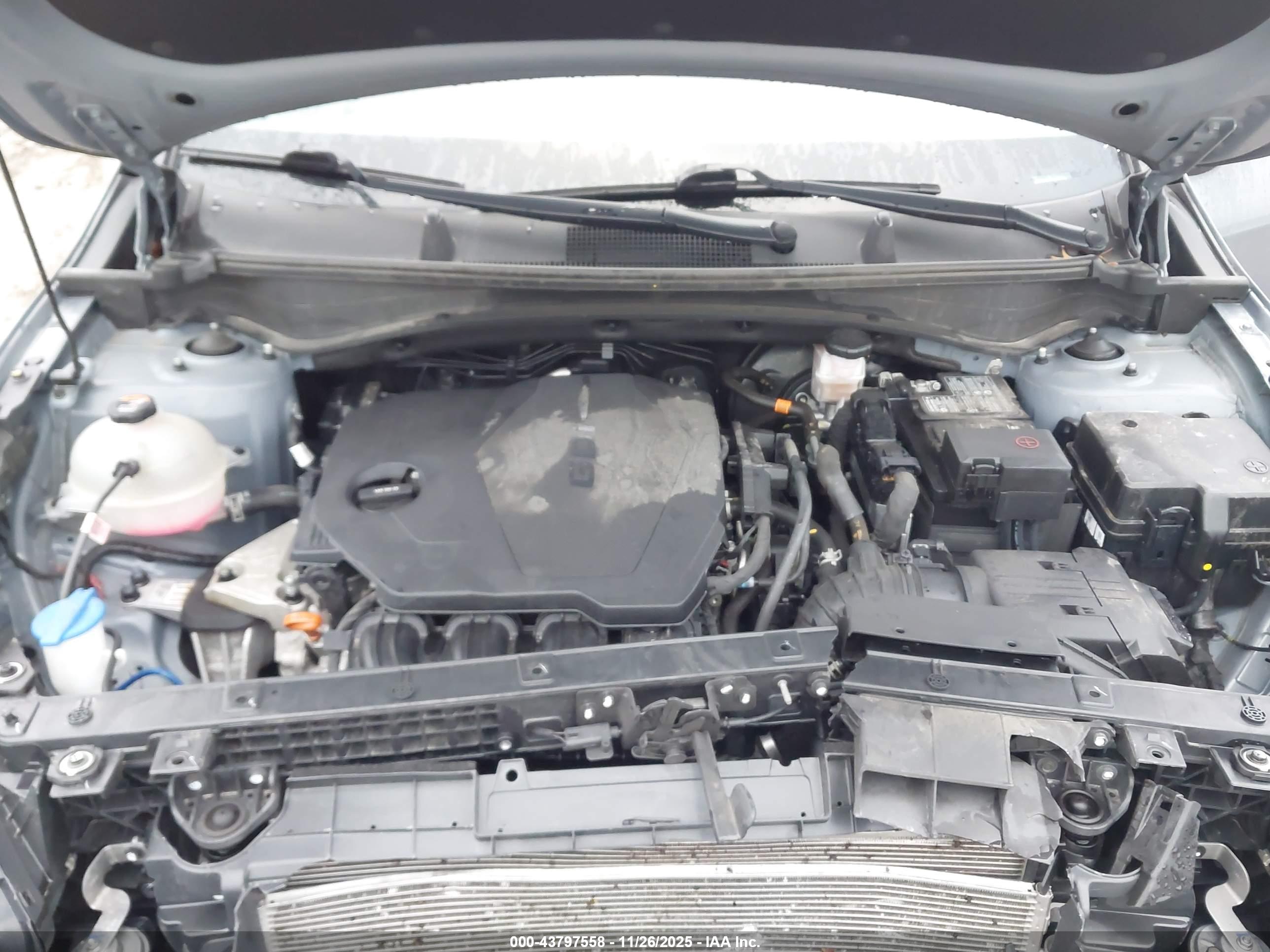 KIA SPORTAGE image 10