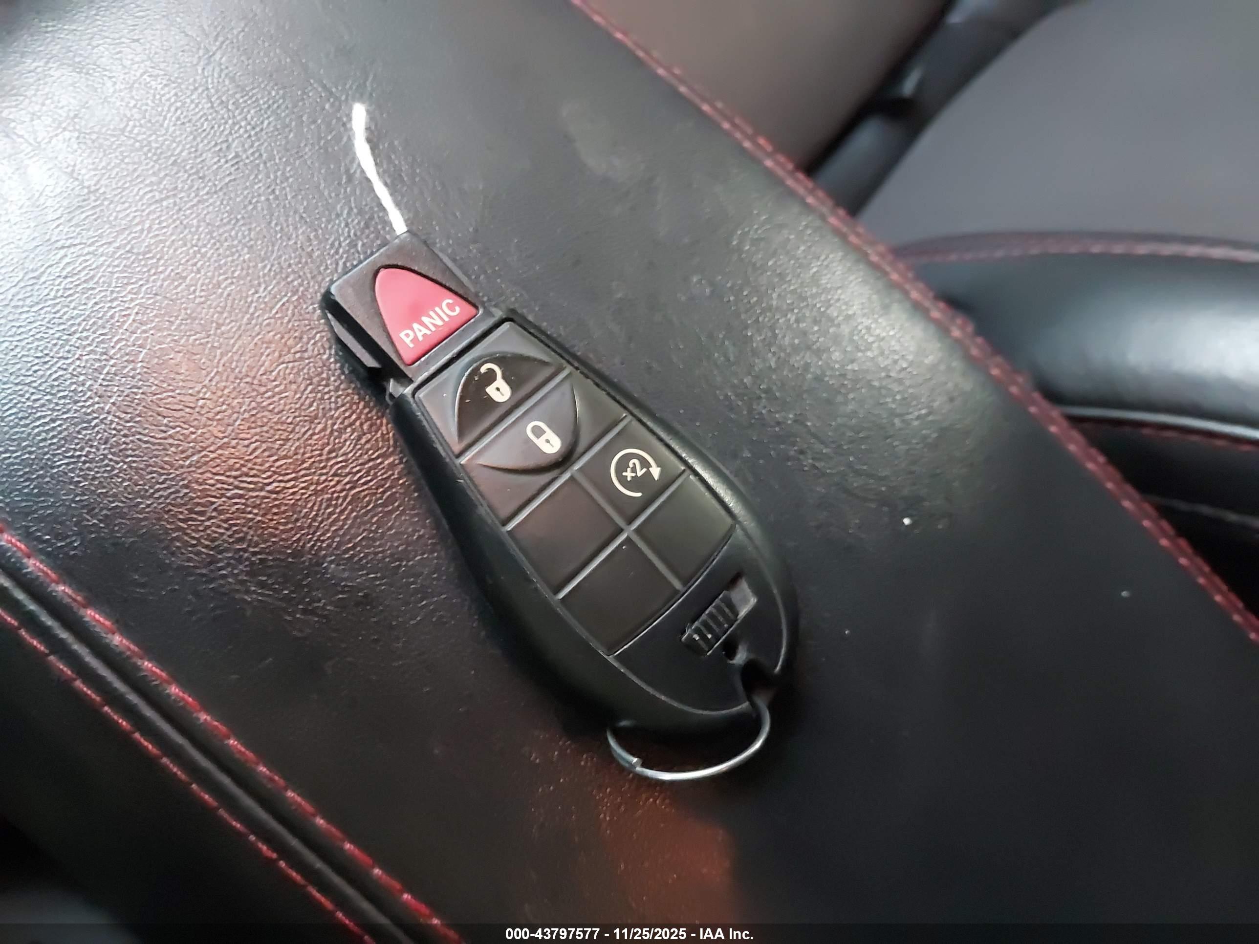JEEP CHEROKEE image 11