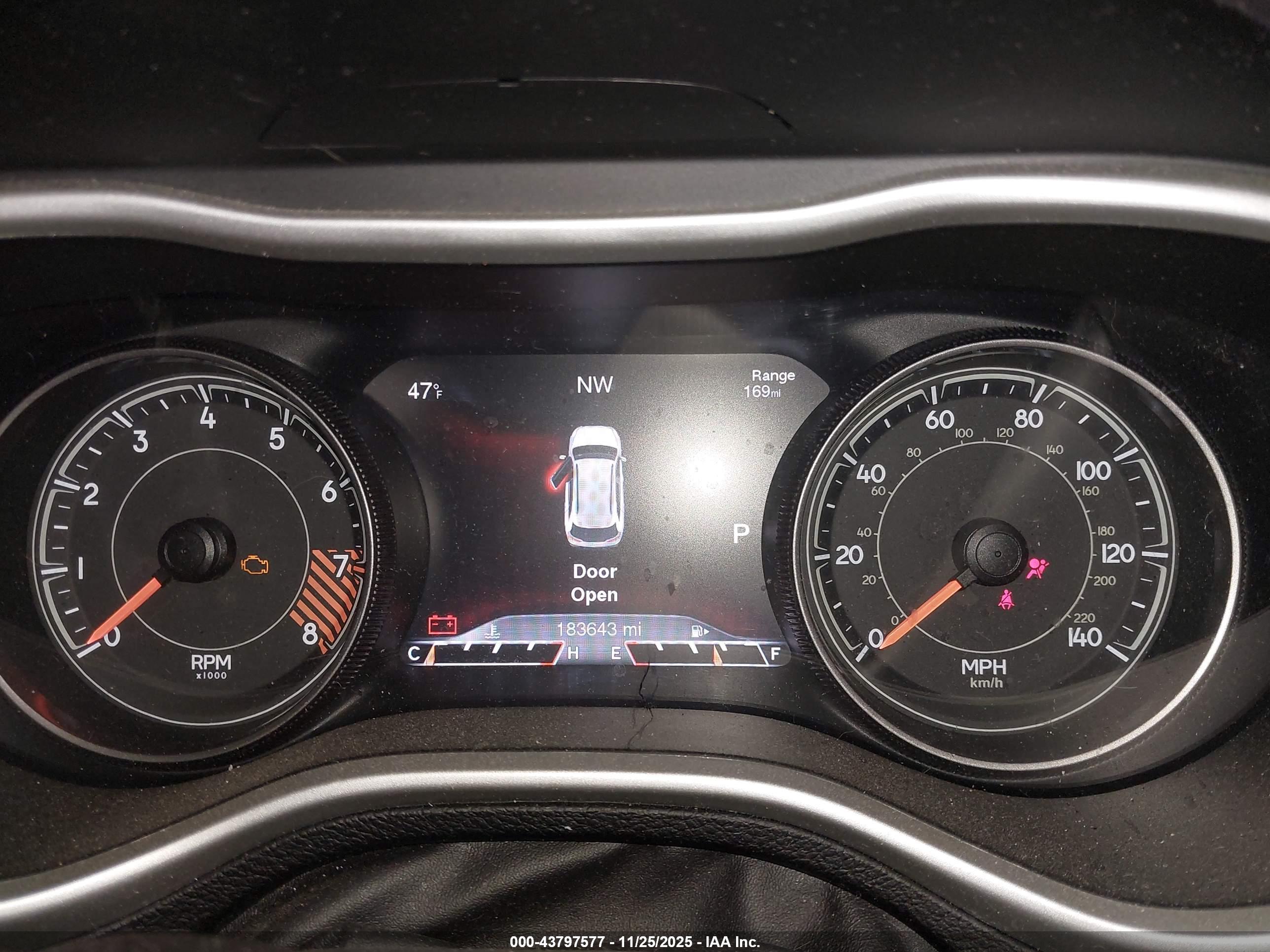 JEEP CHEROKEE image 7