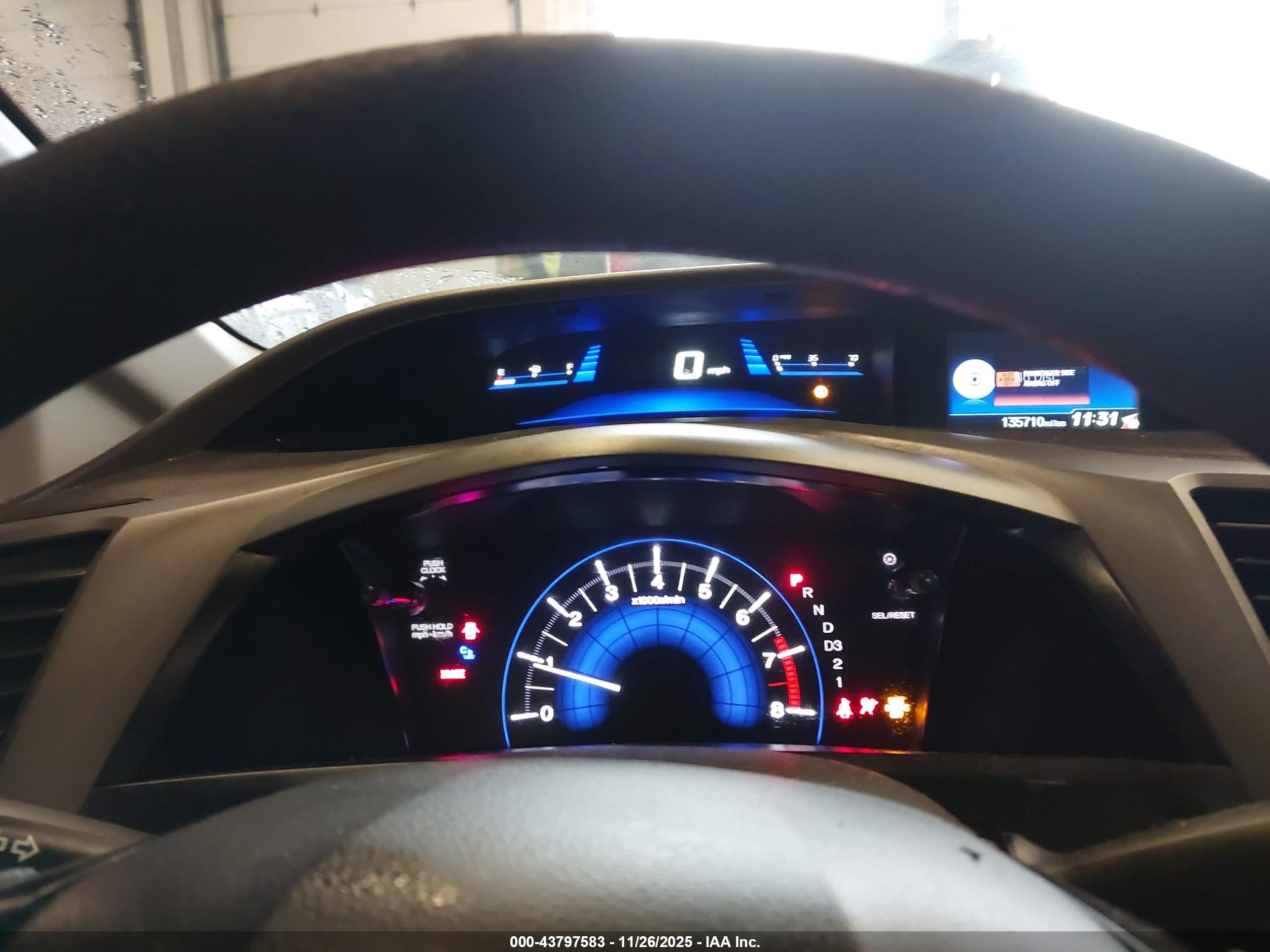 HONDA CIVIC image 7