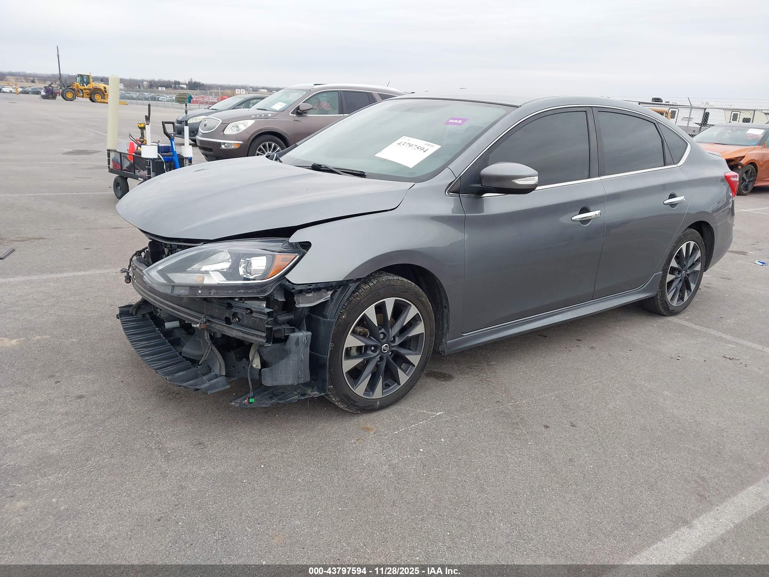 NISSAN SENTRA image 2