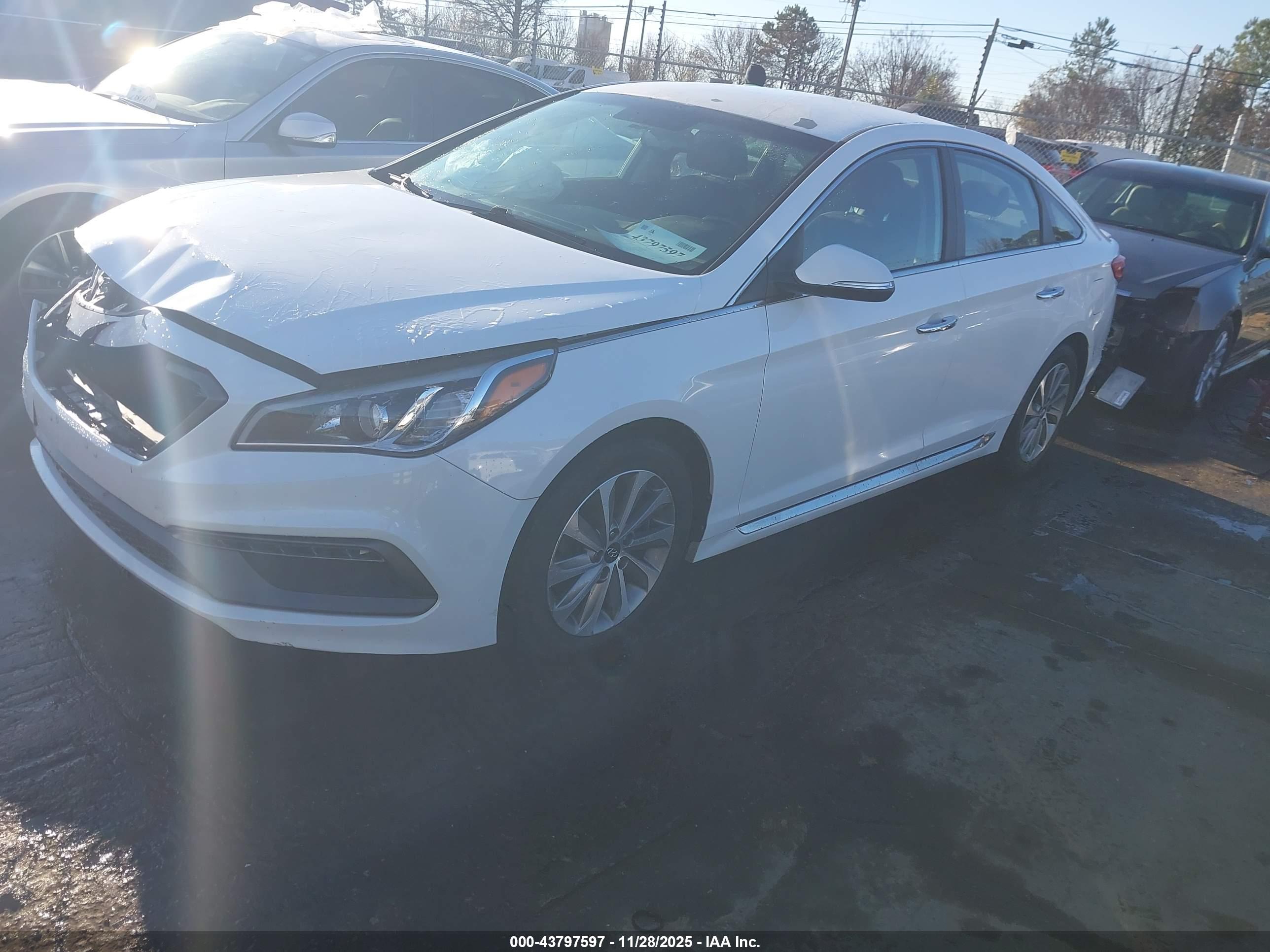HYUNDAI SONATA image 2