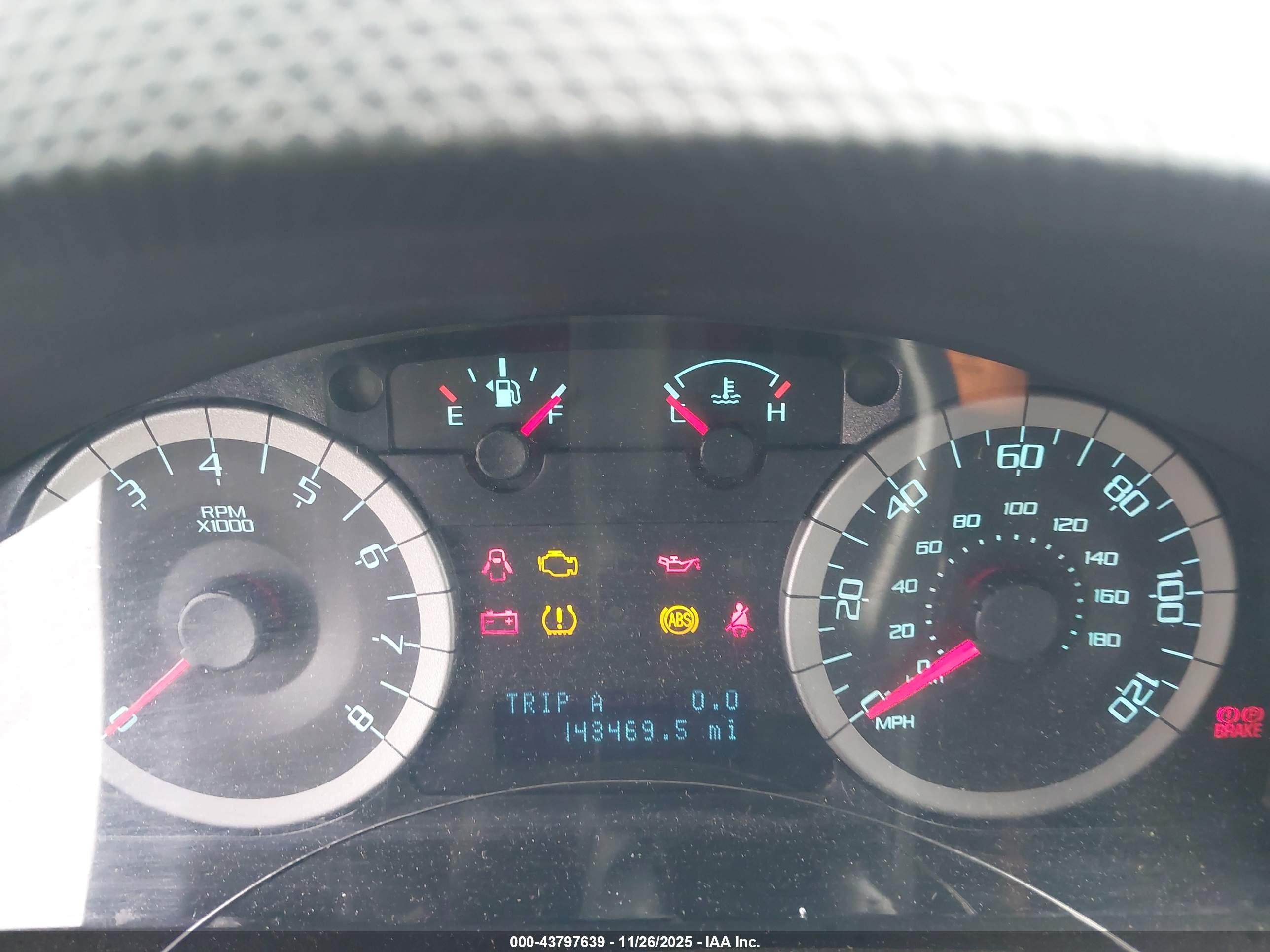 FORD ESCAPE image 7