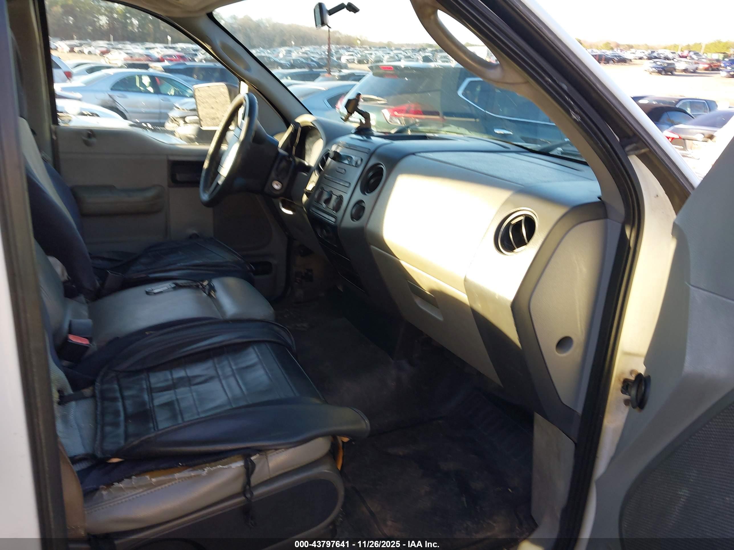 FORD F-150 image 5