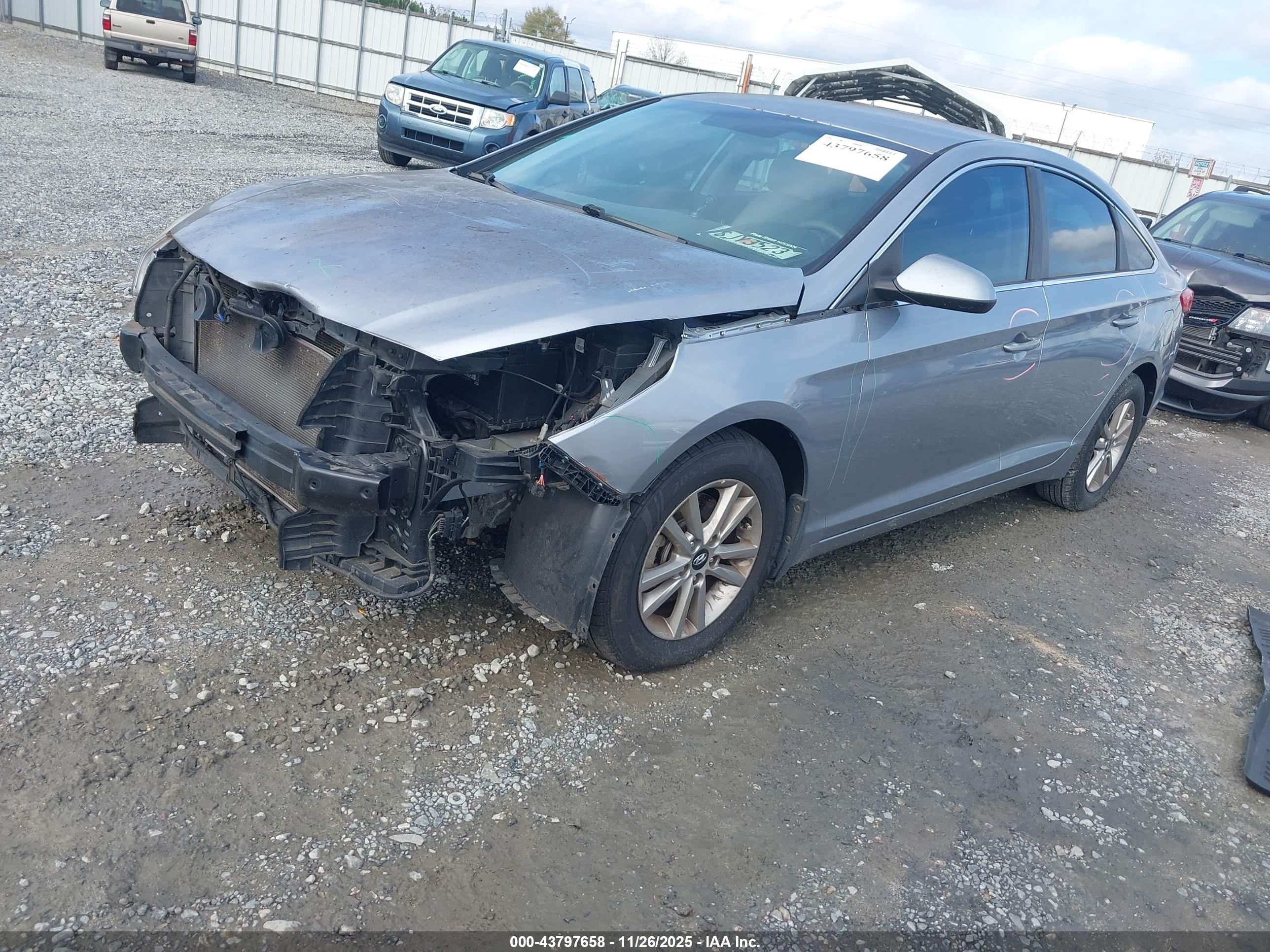HYUNDAI SONATA image 2