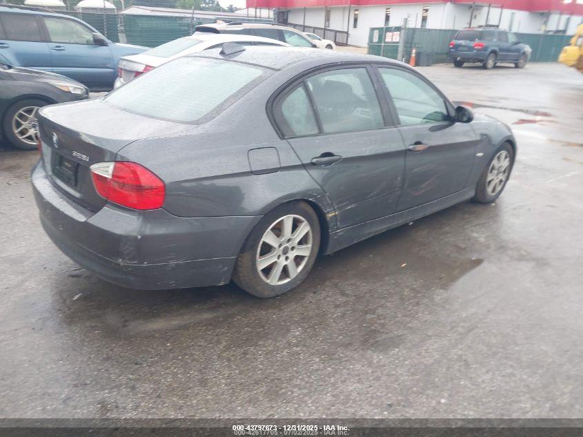 BMW 325I image 8