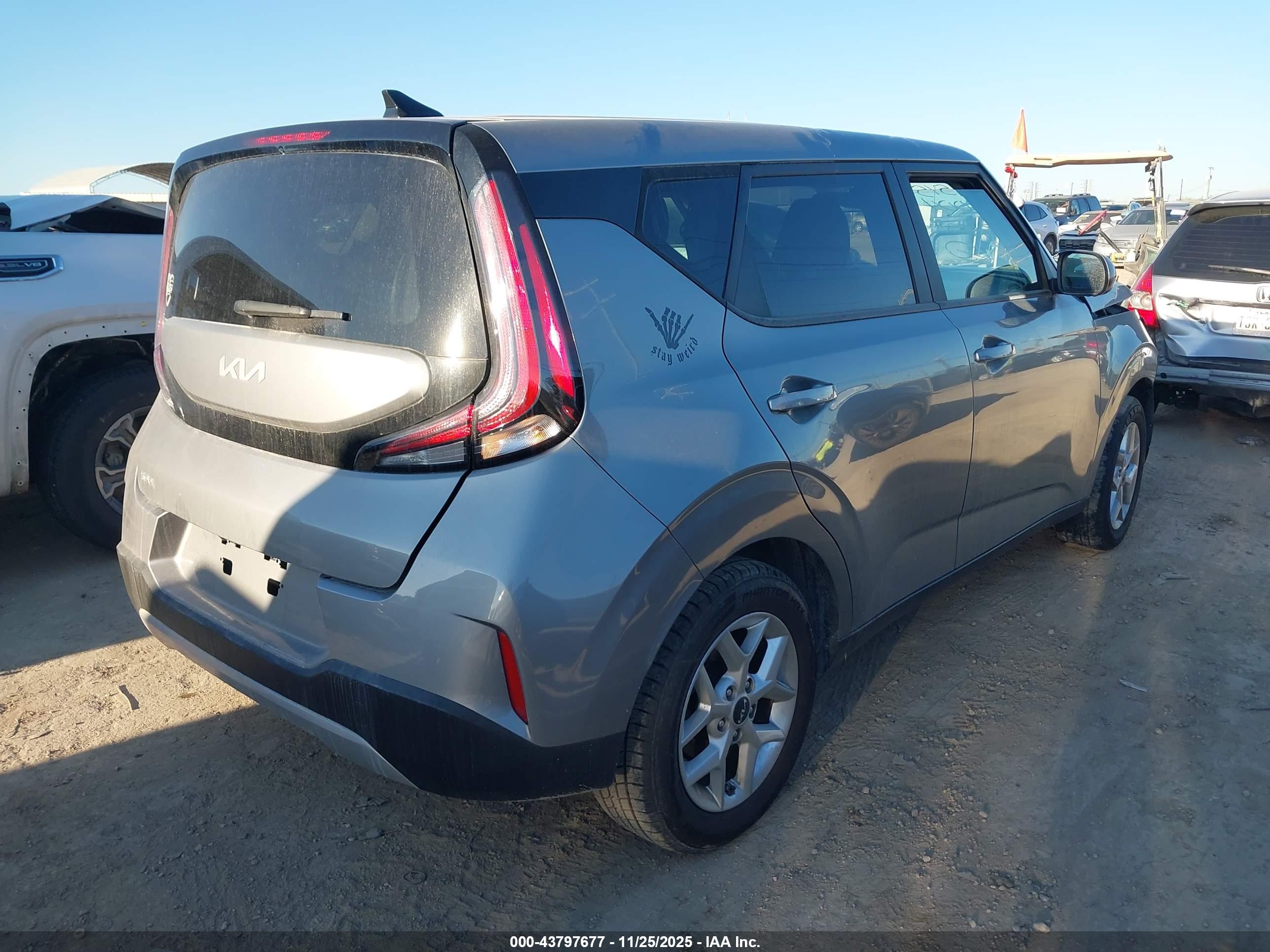 KIA SOUL image 4