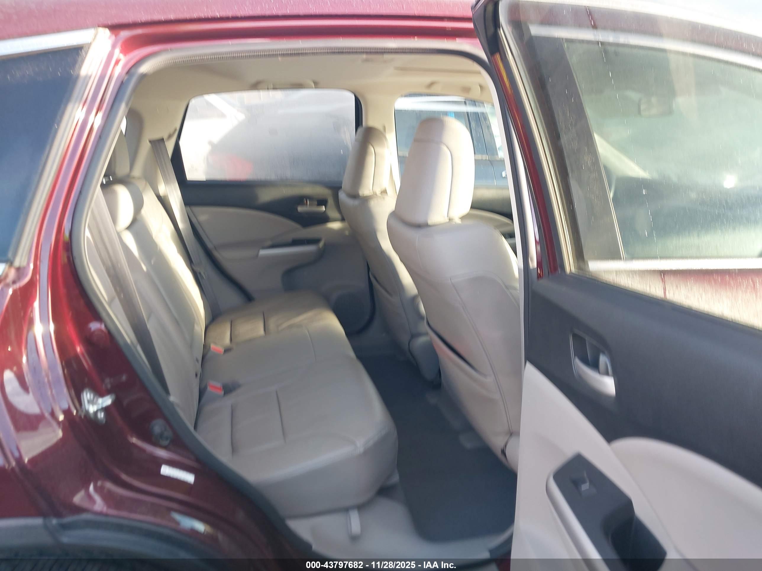 HONDA CR-V image 8