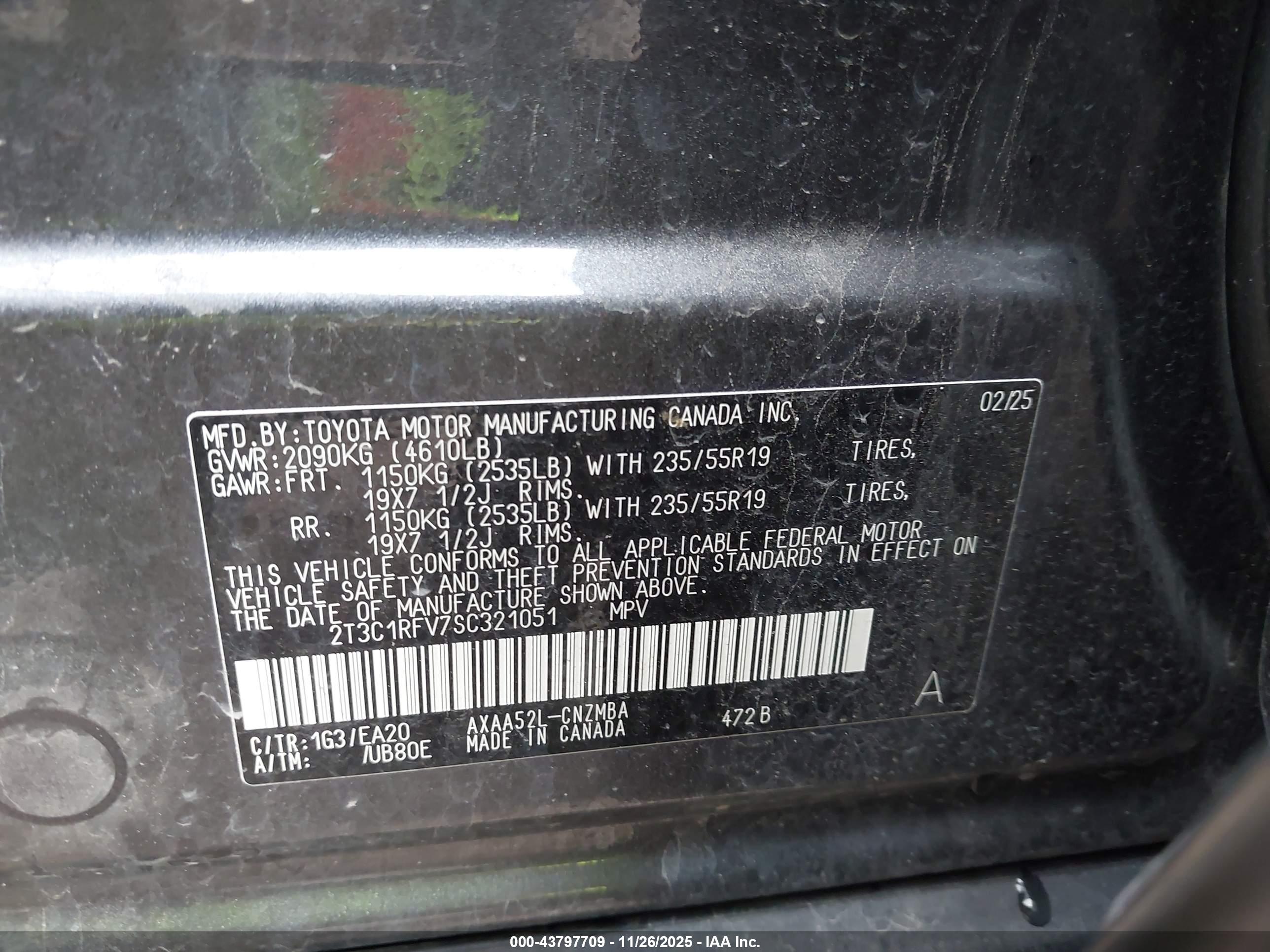 TOYOTA RAV4 image 9