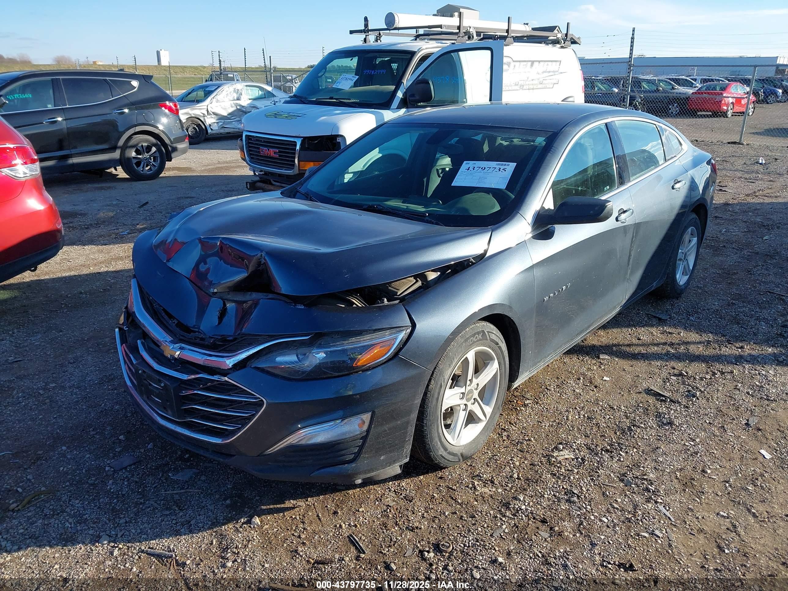 CHEVROLET MALIBU image 2