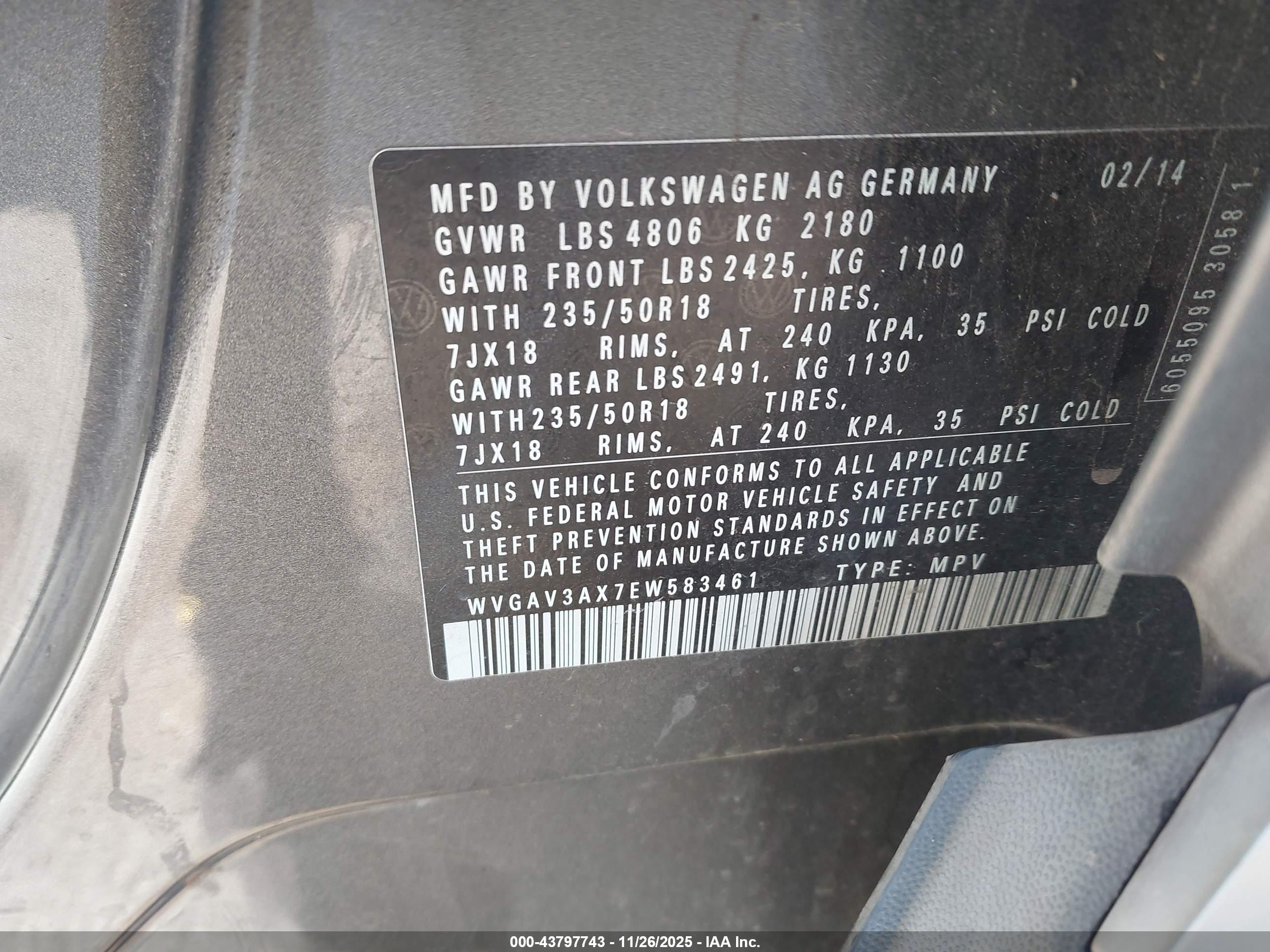 VOLKSWAGEN TIGUAN image 9