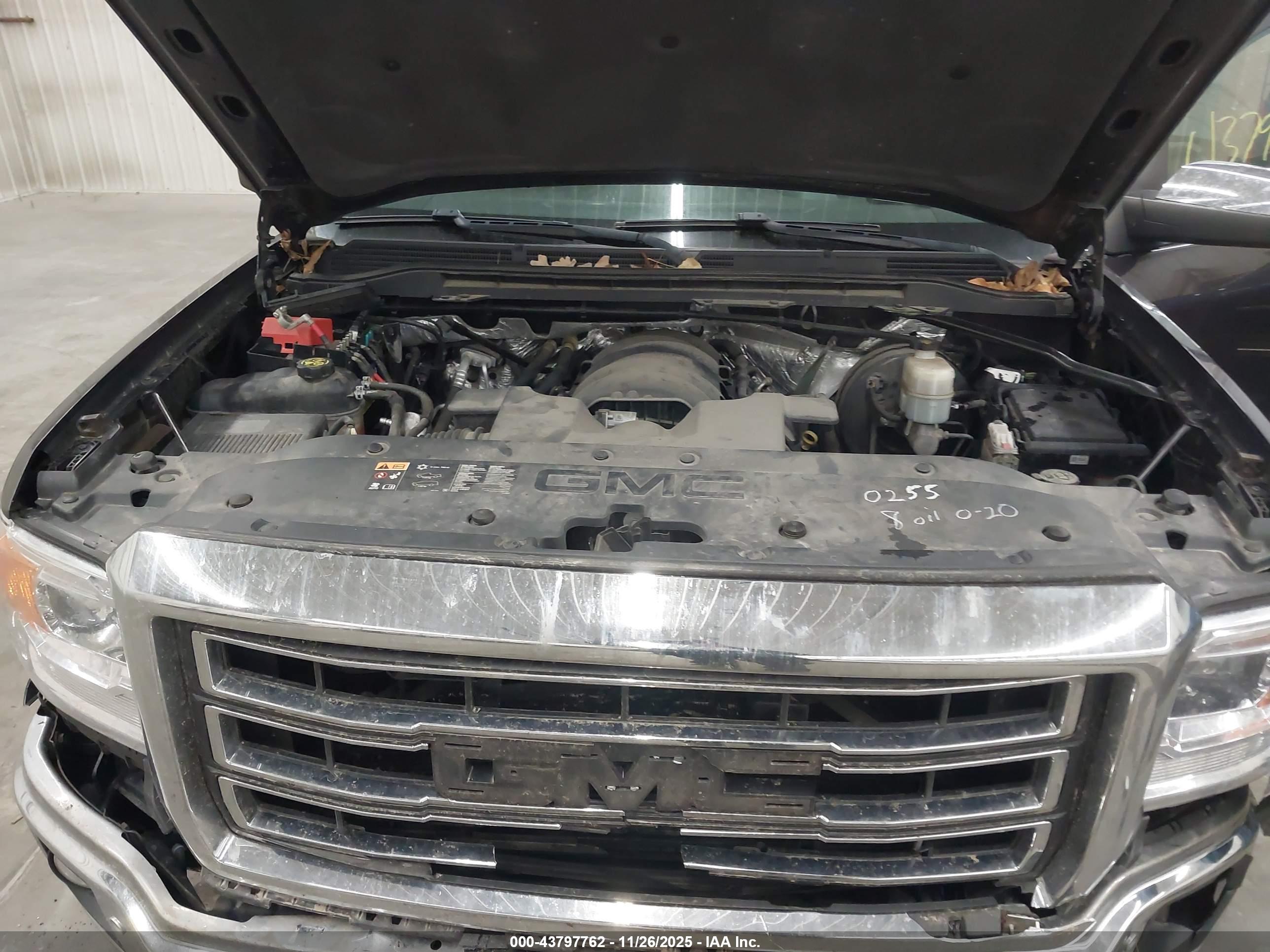 GMC SIERRA image 10
