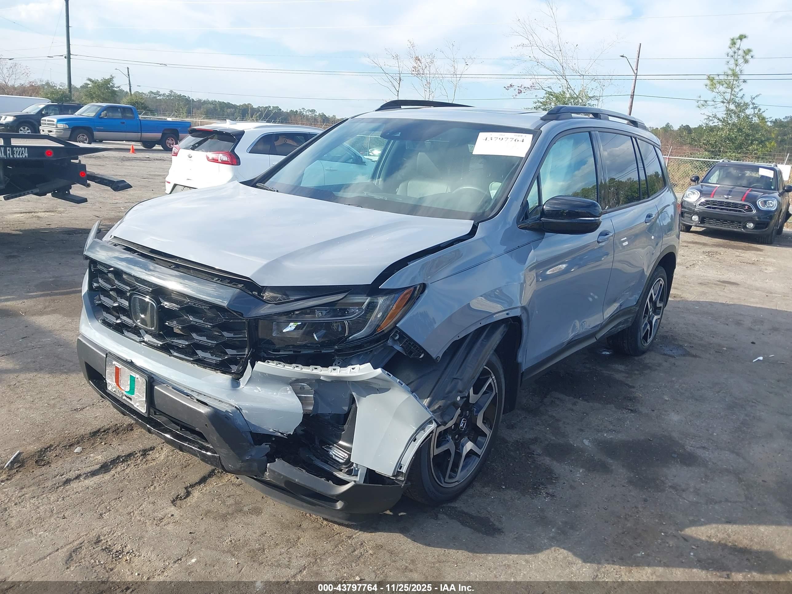 HONDA PASSPORT image 2