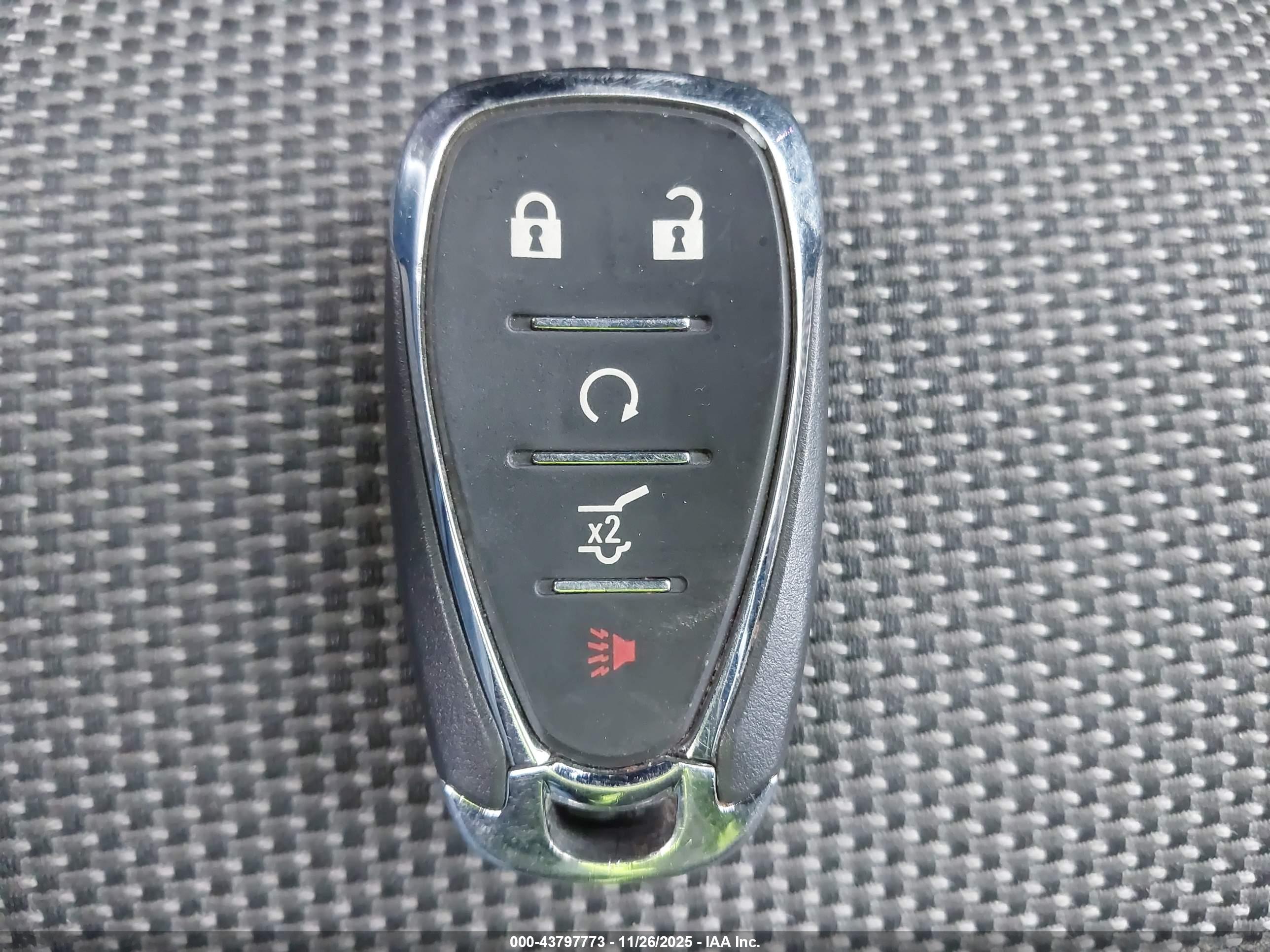 CHEVROLET TRAVERSE image 11