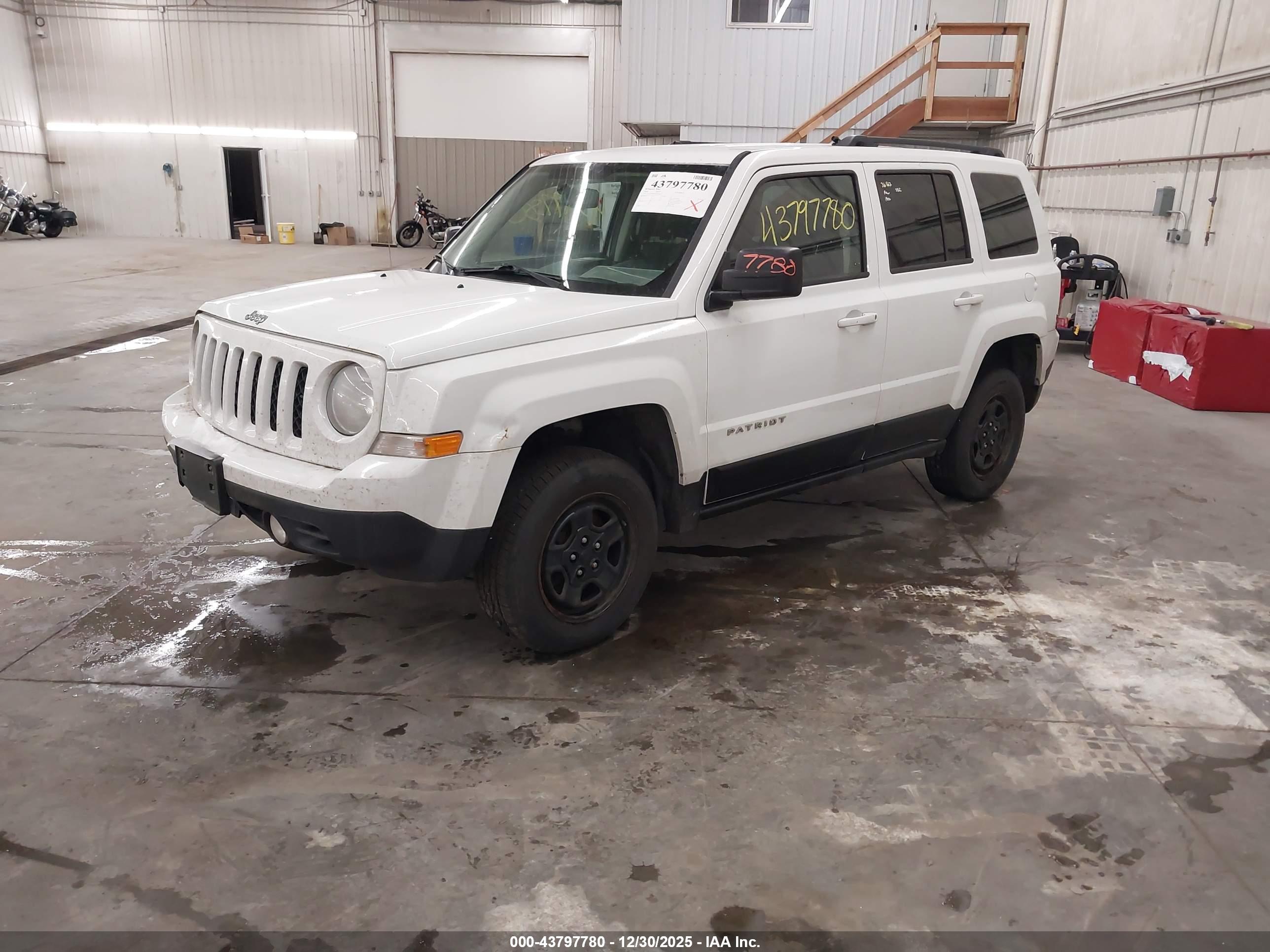 JEEP PATRIOT image 2