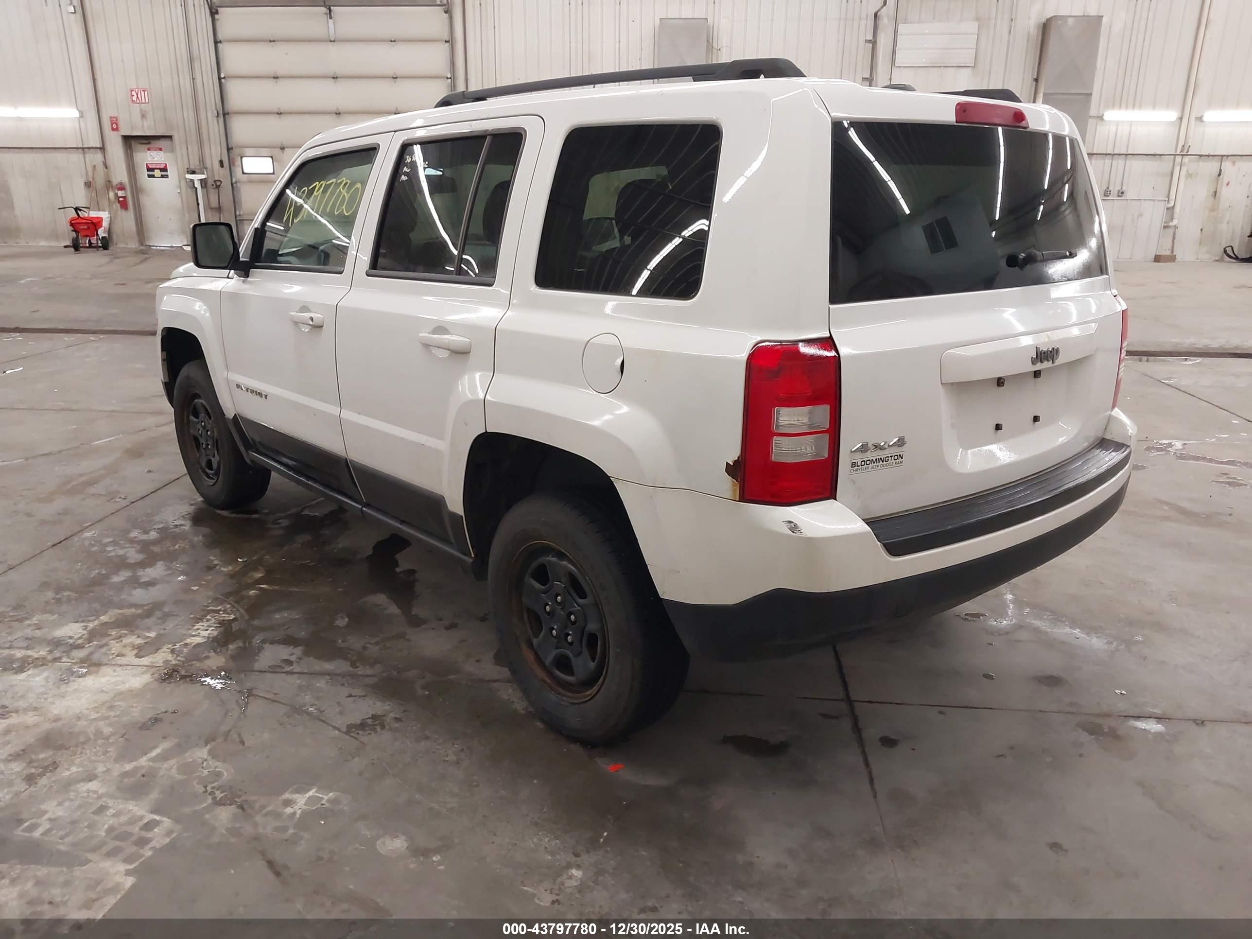 JEEP PATRIOT image 3