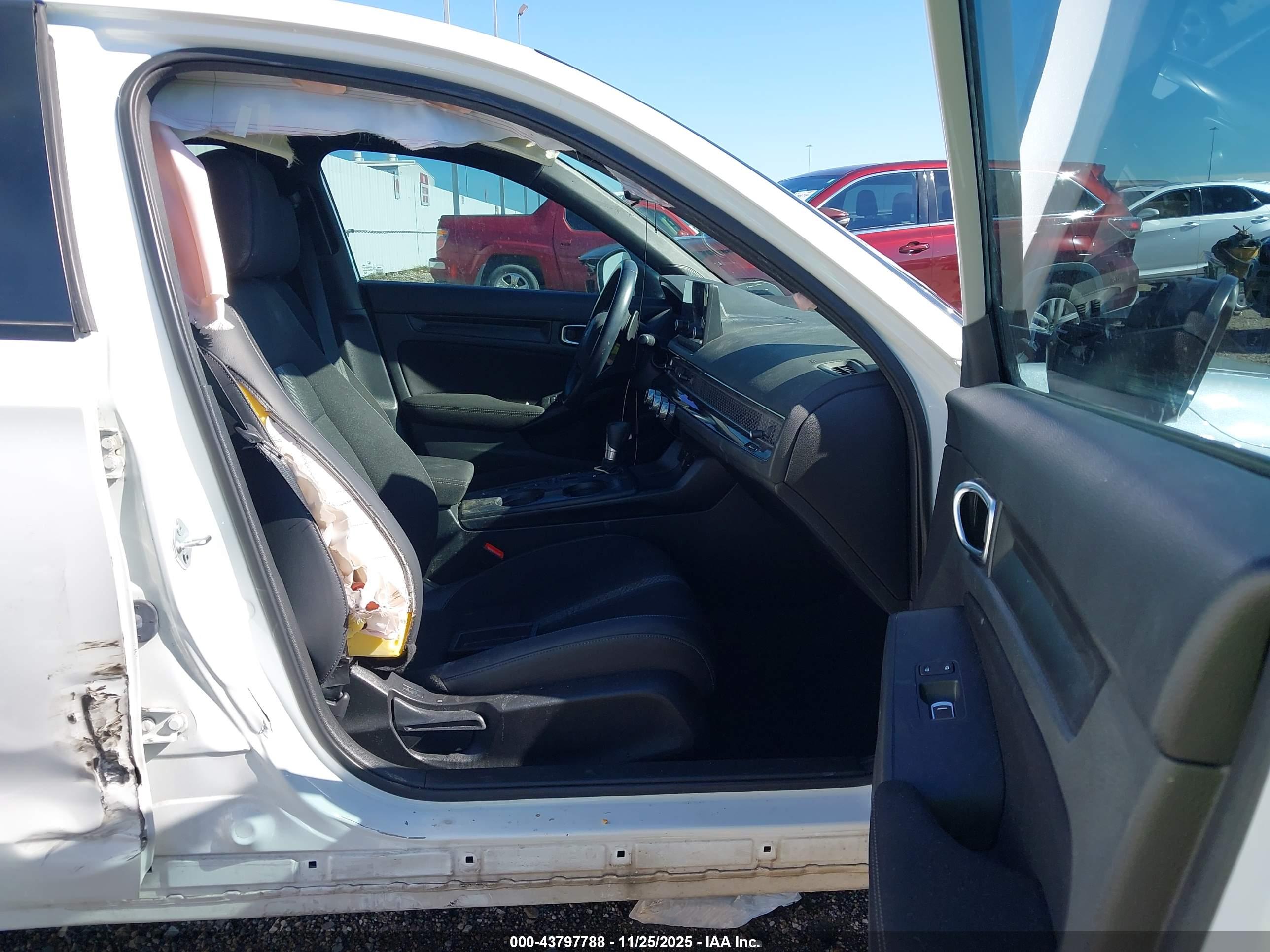 HONDA CIVIC image 5