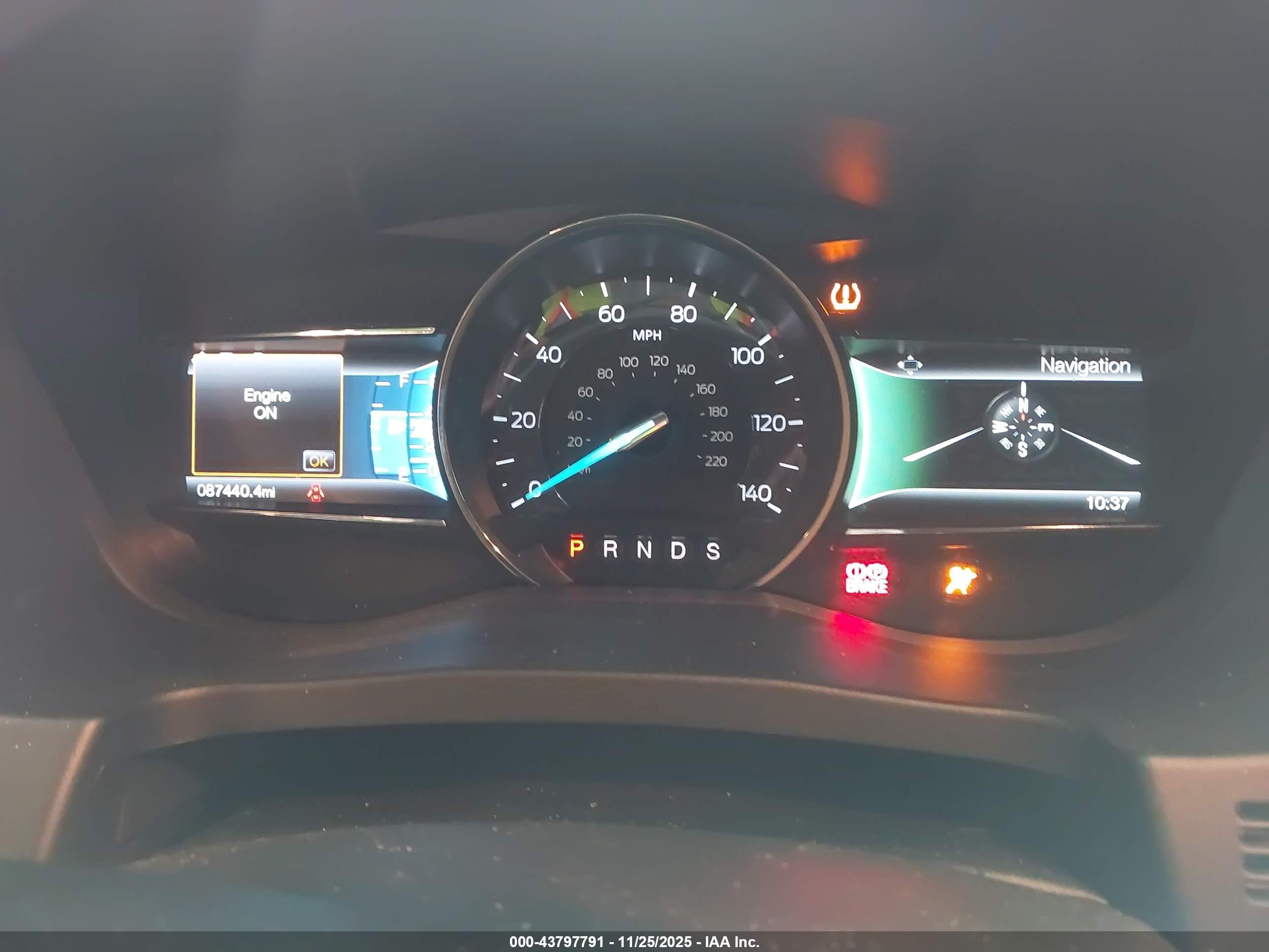 FORD EXPLORER image 7