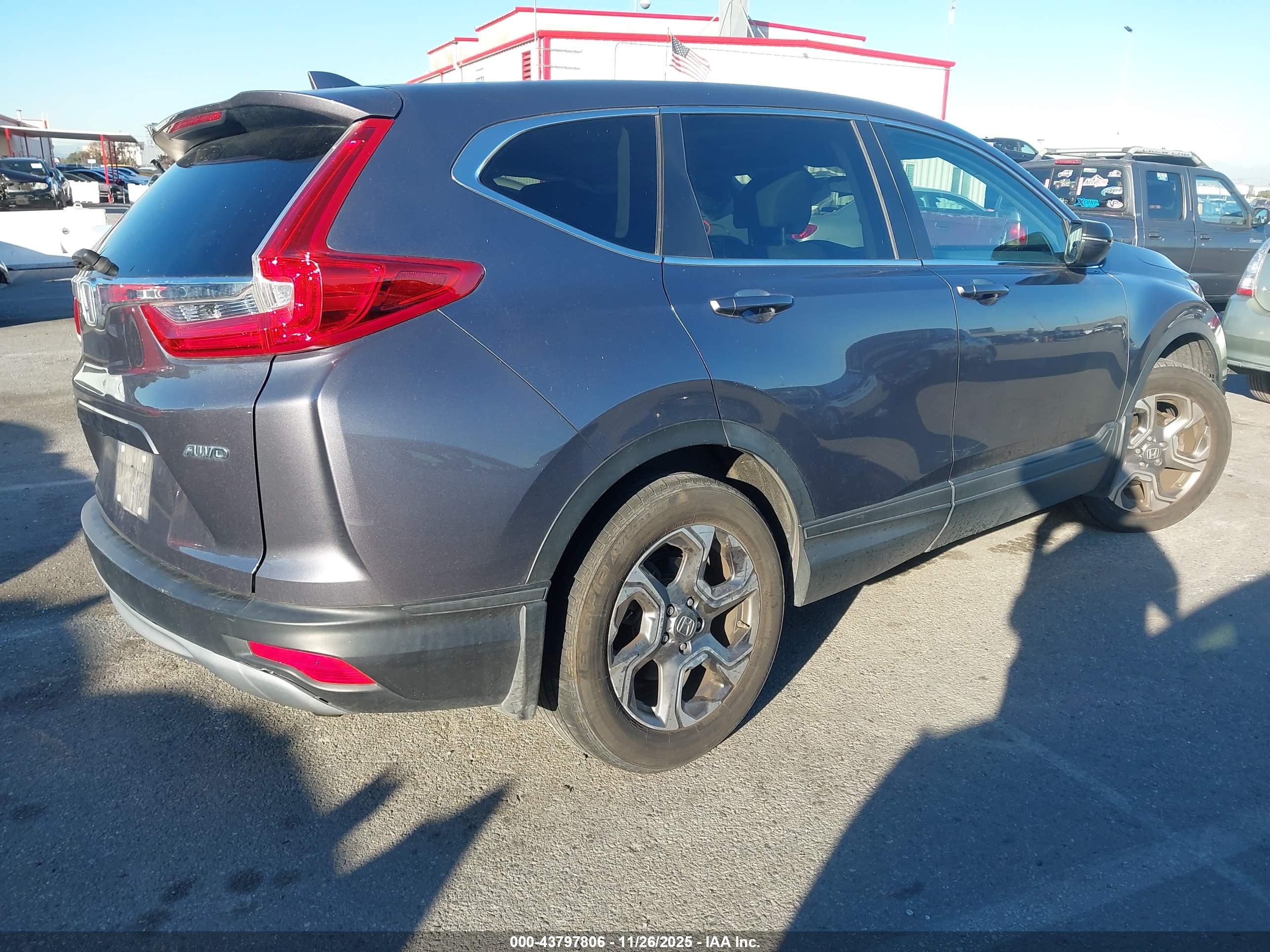 HONDA CR-V image 4