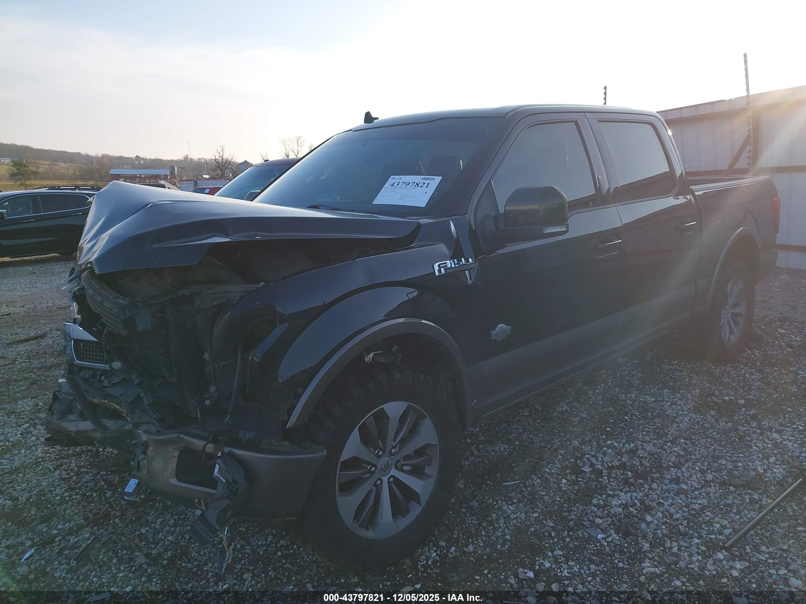 FORD F-150 image 2