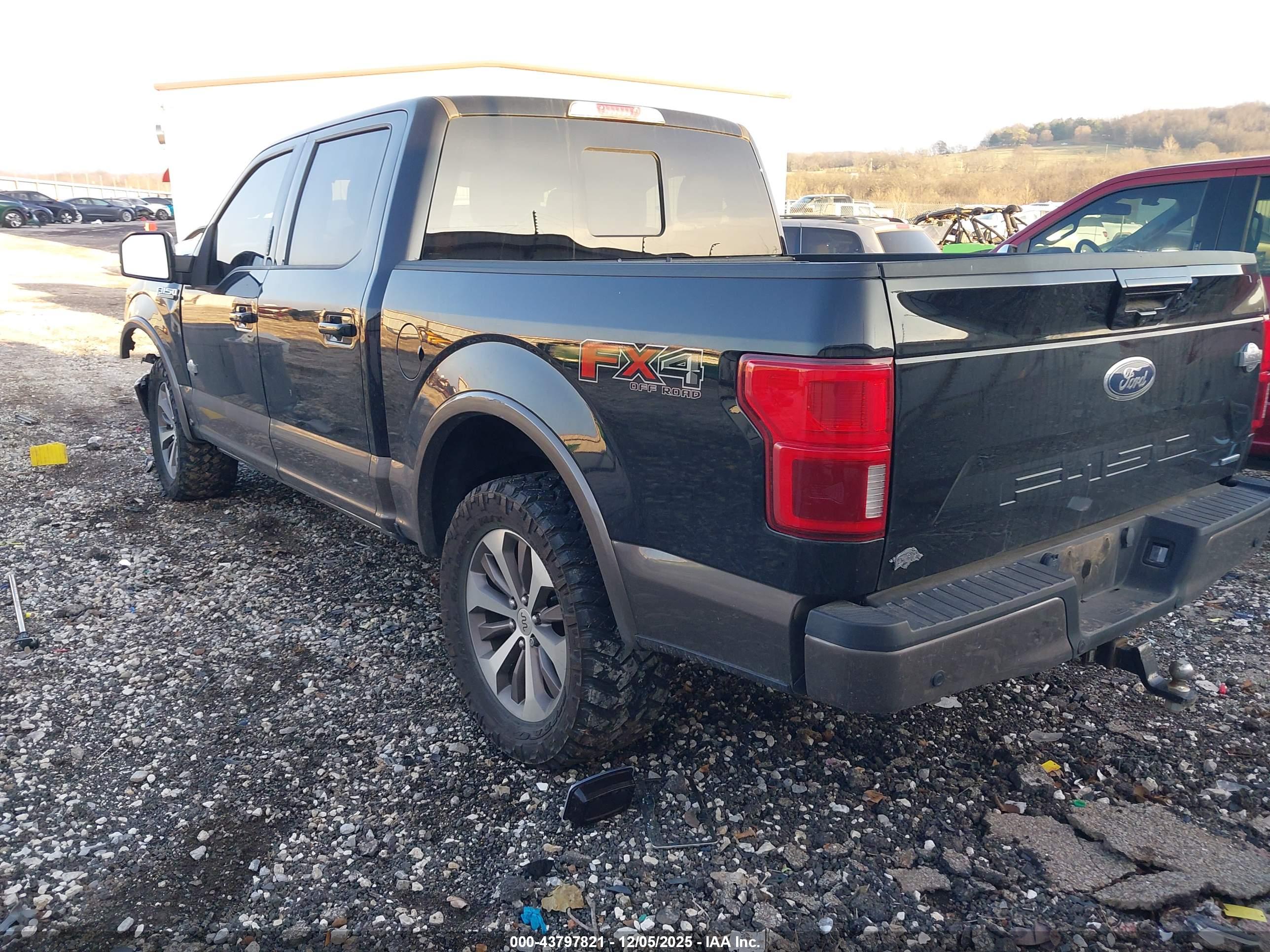FORD F-150 image 3