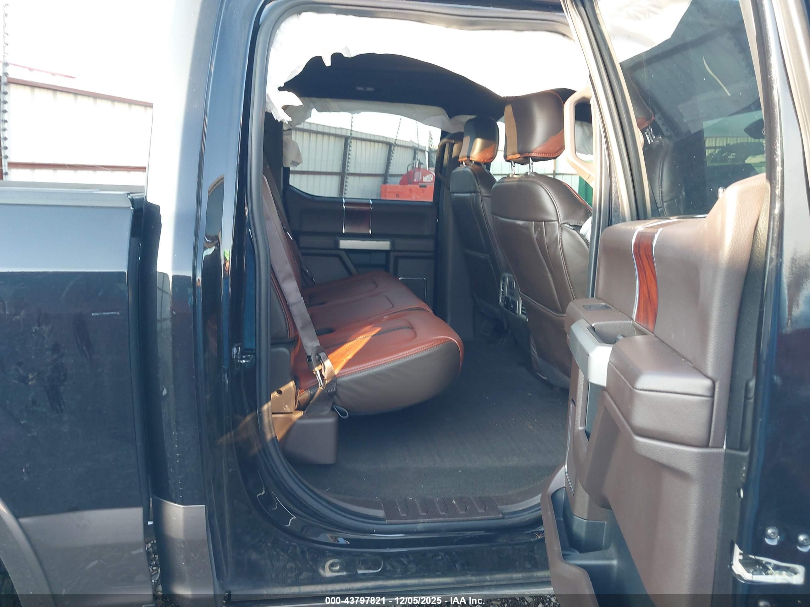FORD F-150 image 8