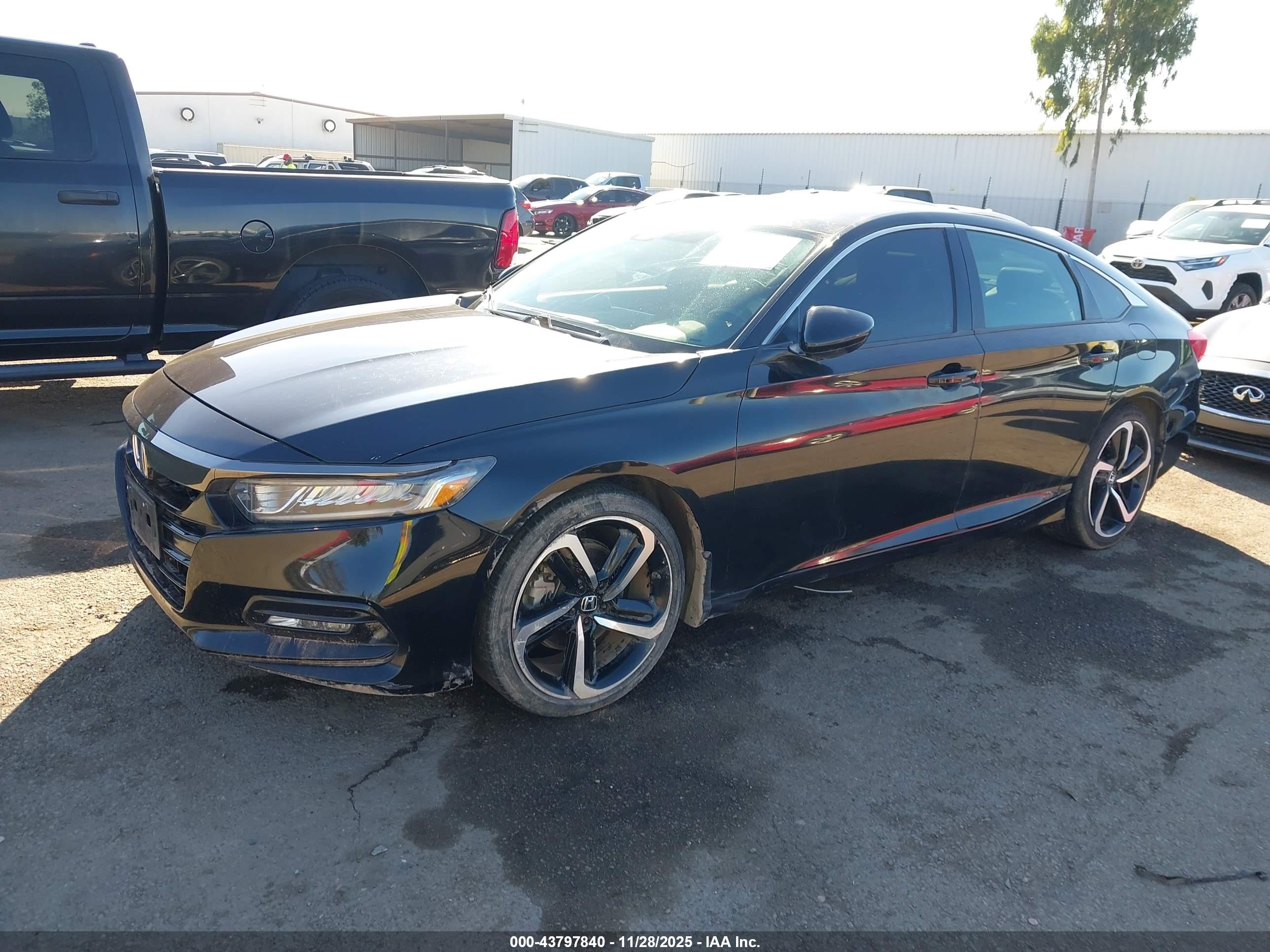 HONDA ACCORD image 2