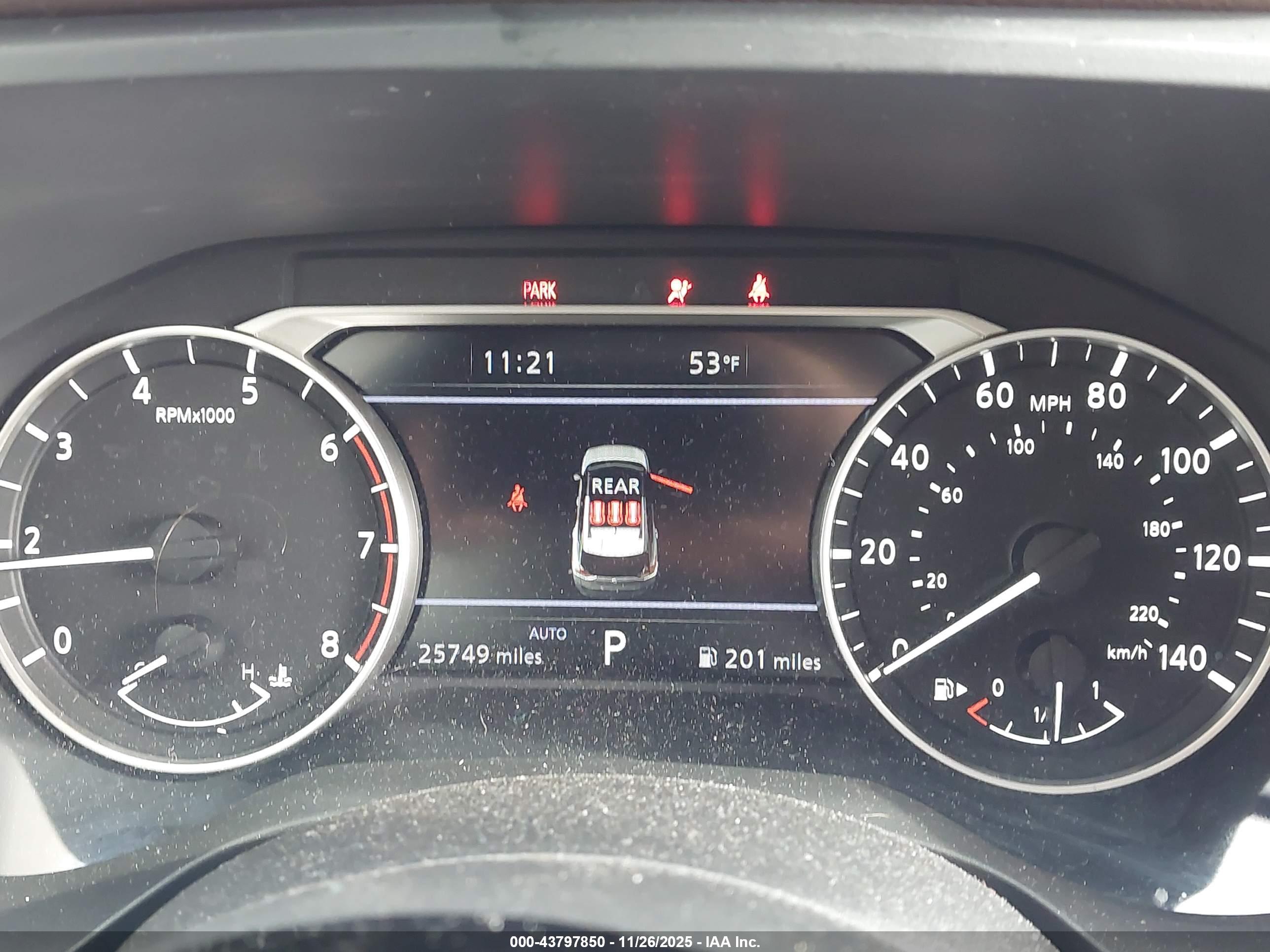 NISSAN ROGUE image 7