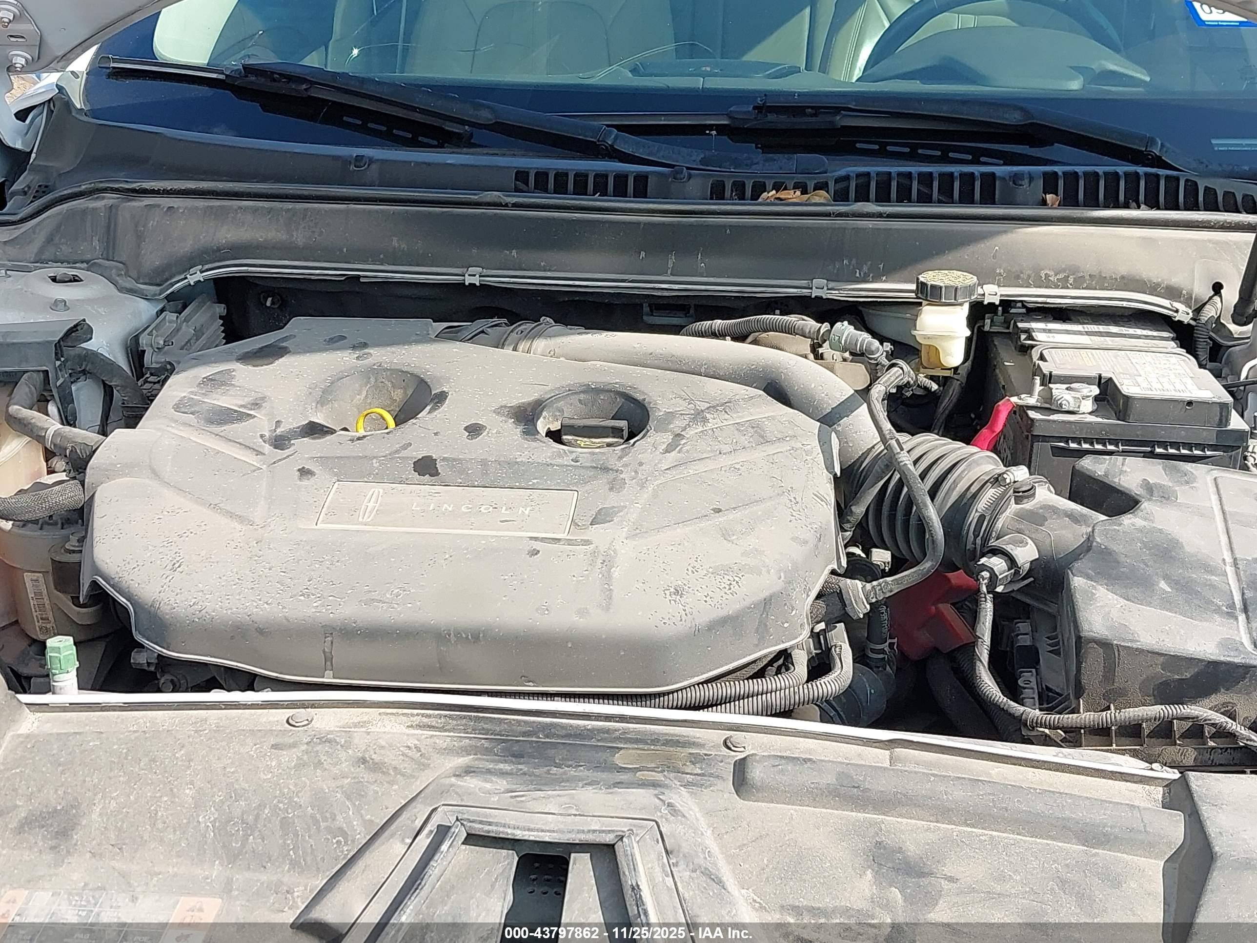 LINCOLN MKZ image 10
