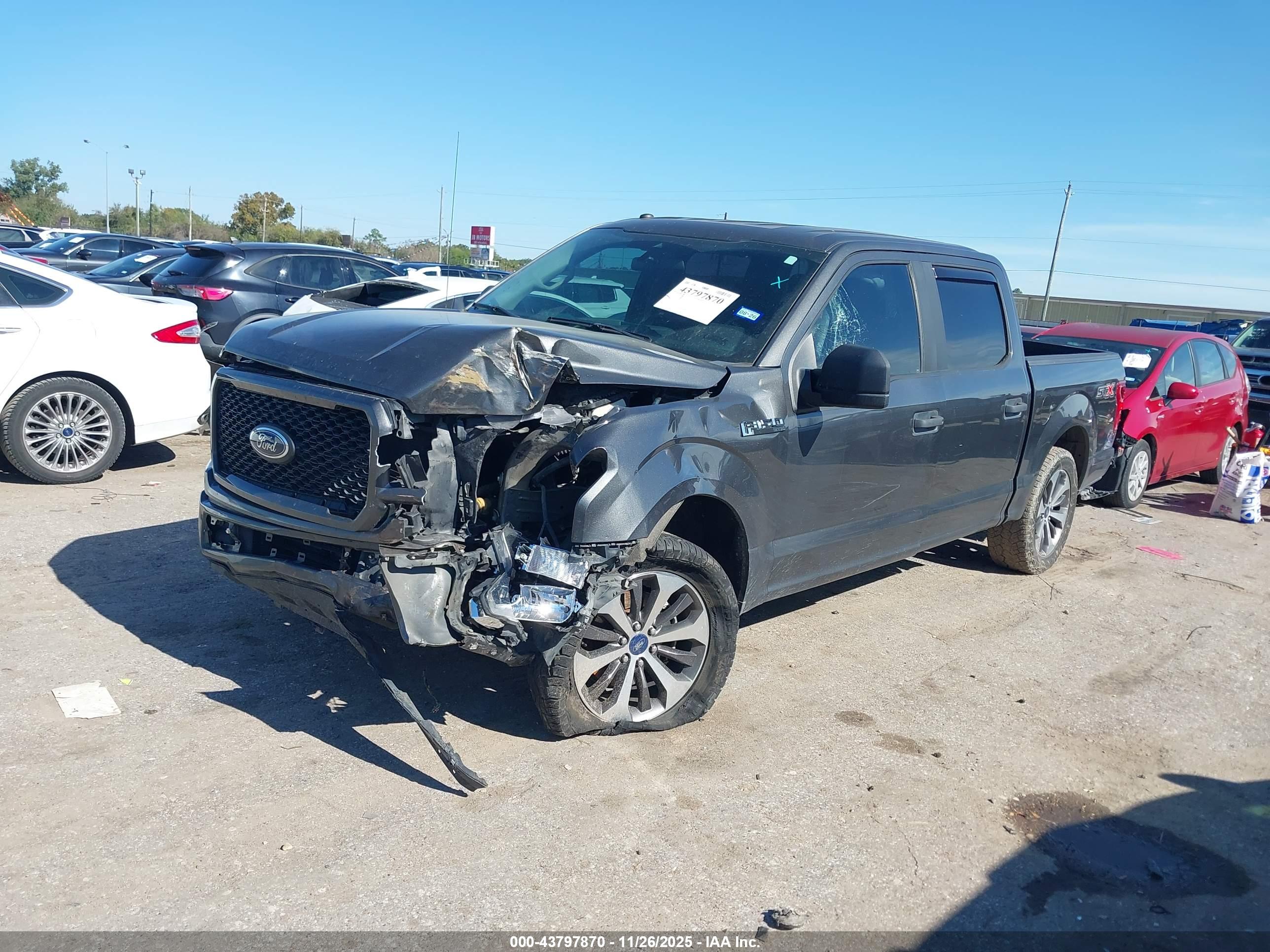 FORD F-150 image 2