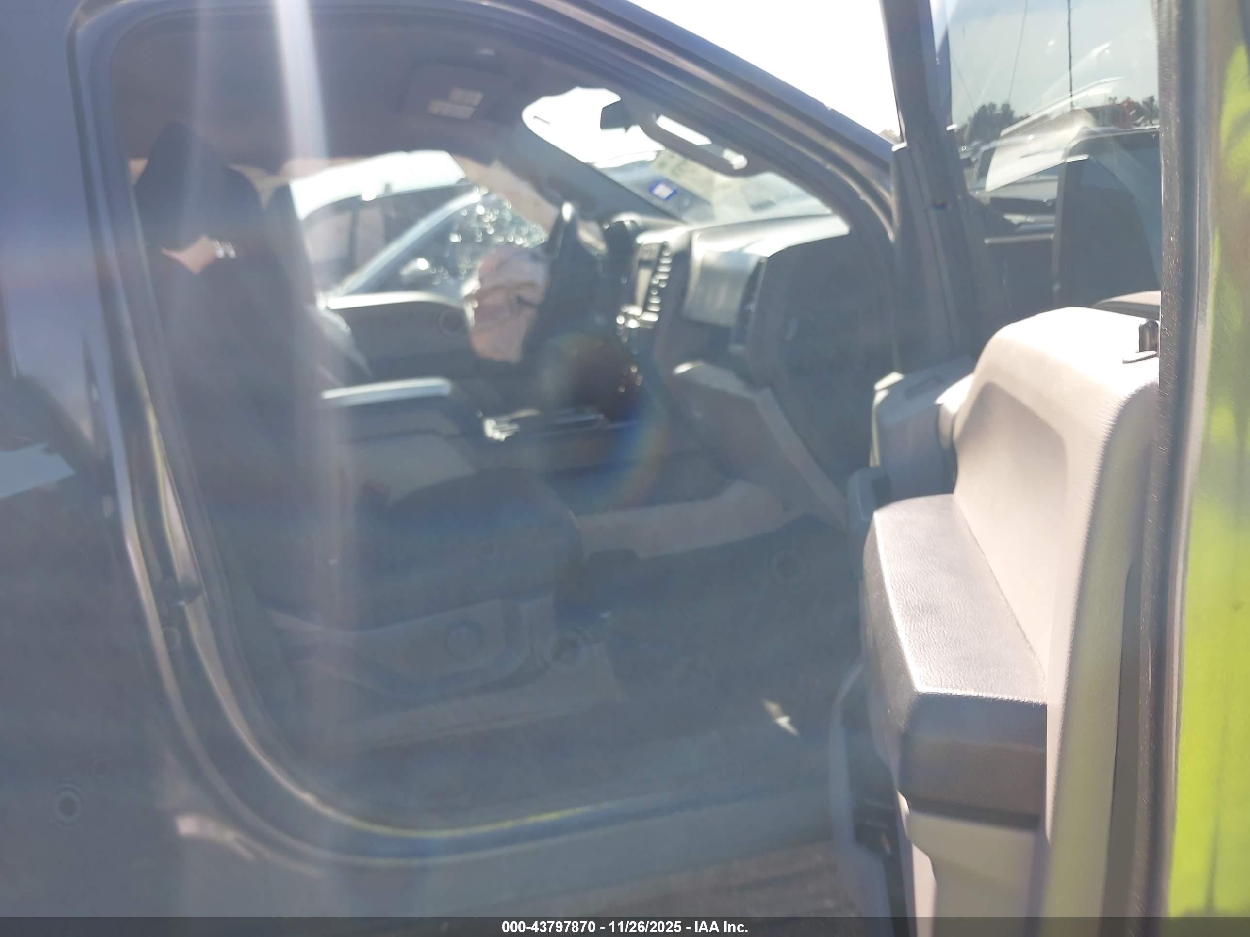 FORD F-150 image 5