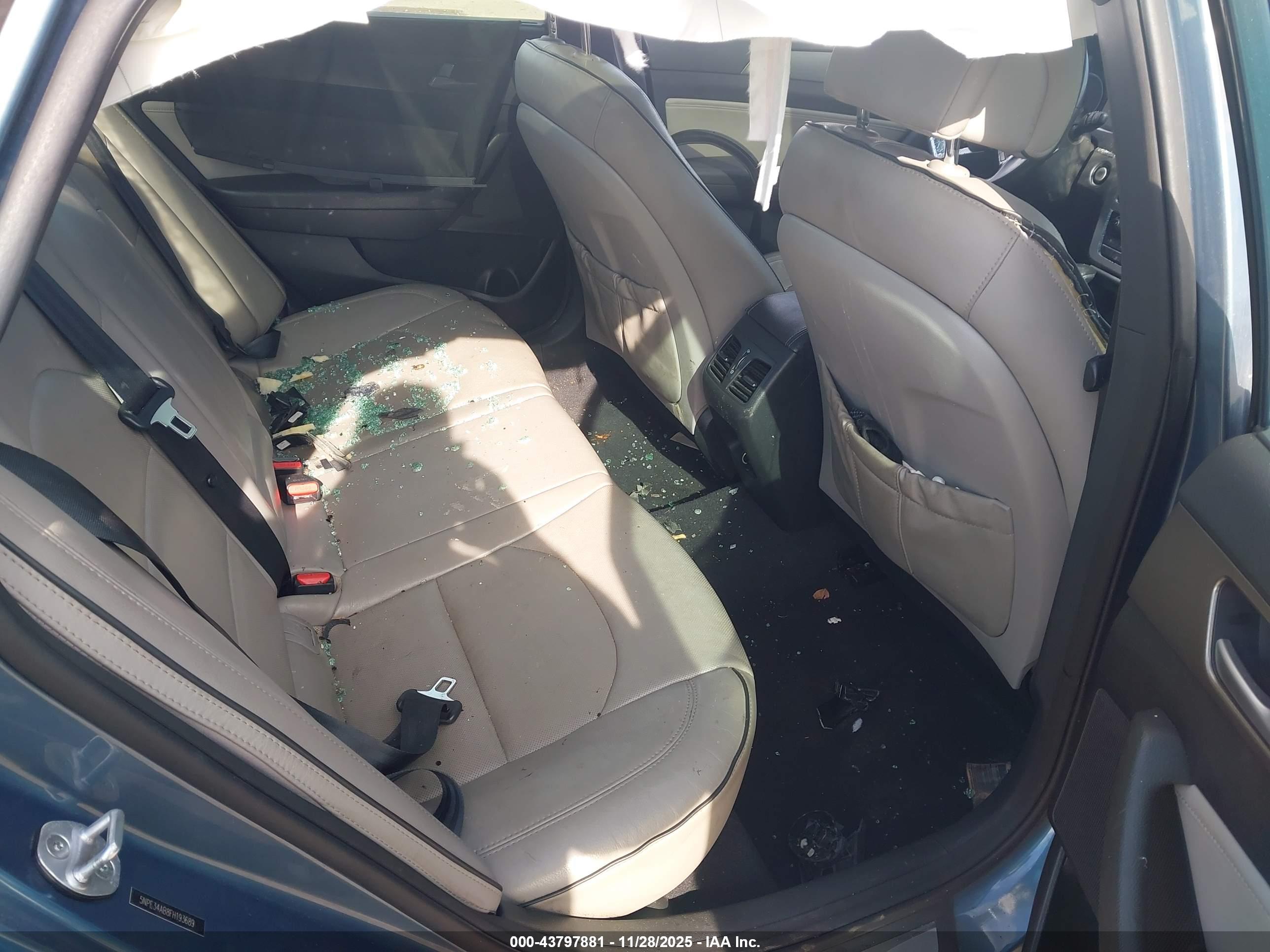HYUNDAI SONATA image 8