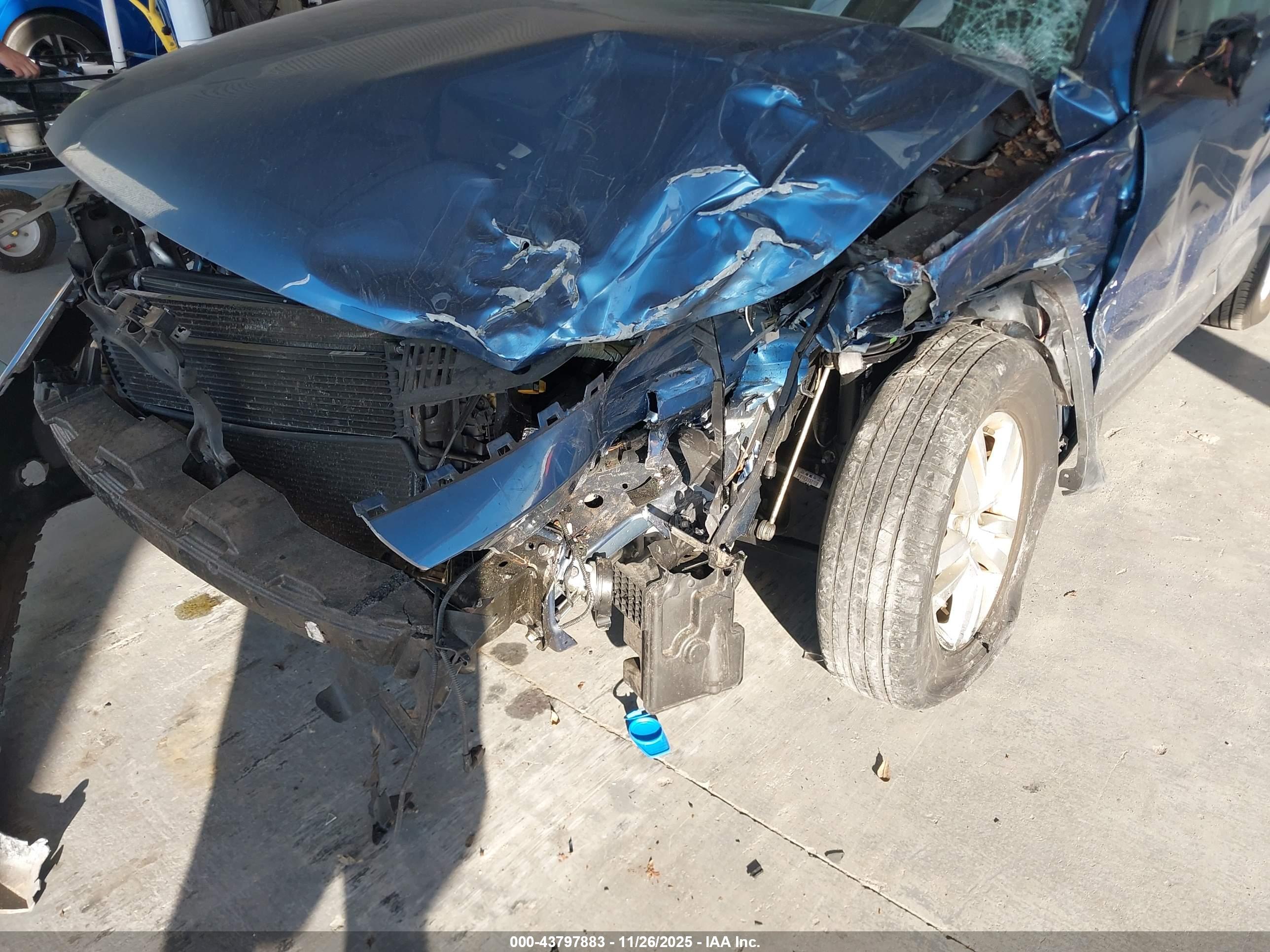 VOLKSWAGEN TIGUAN image 6