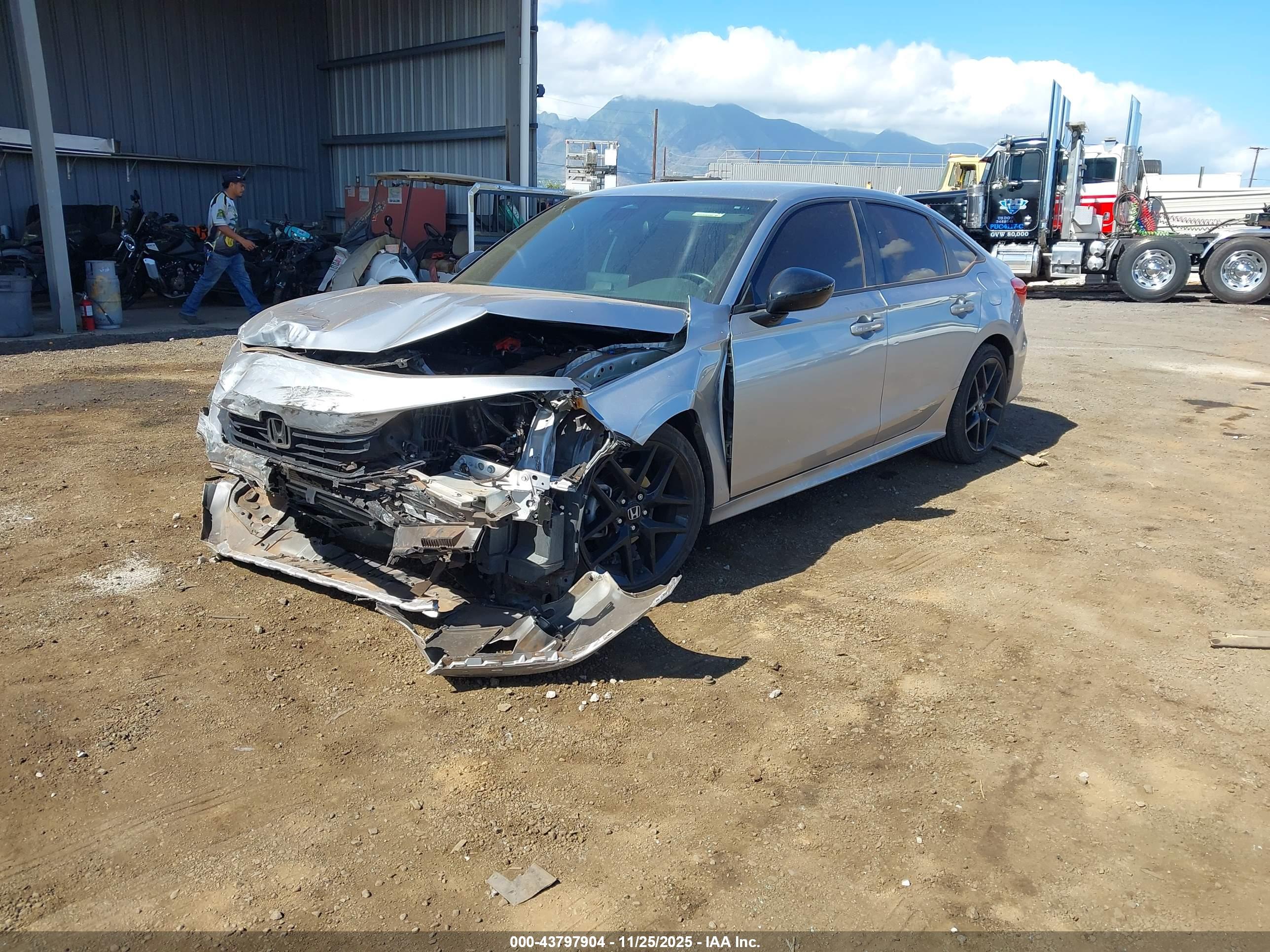 HONDA CIVIC image 2
