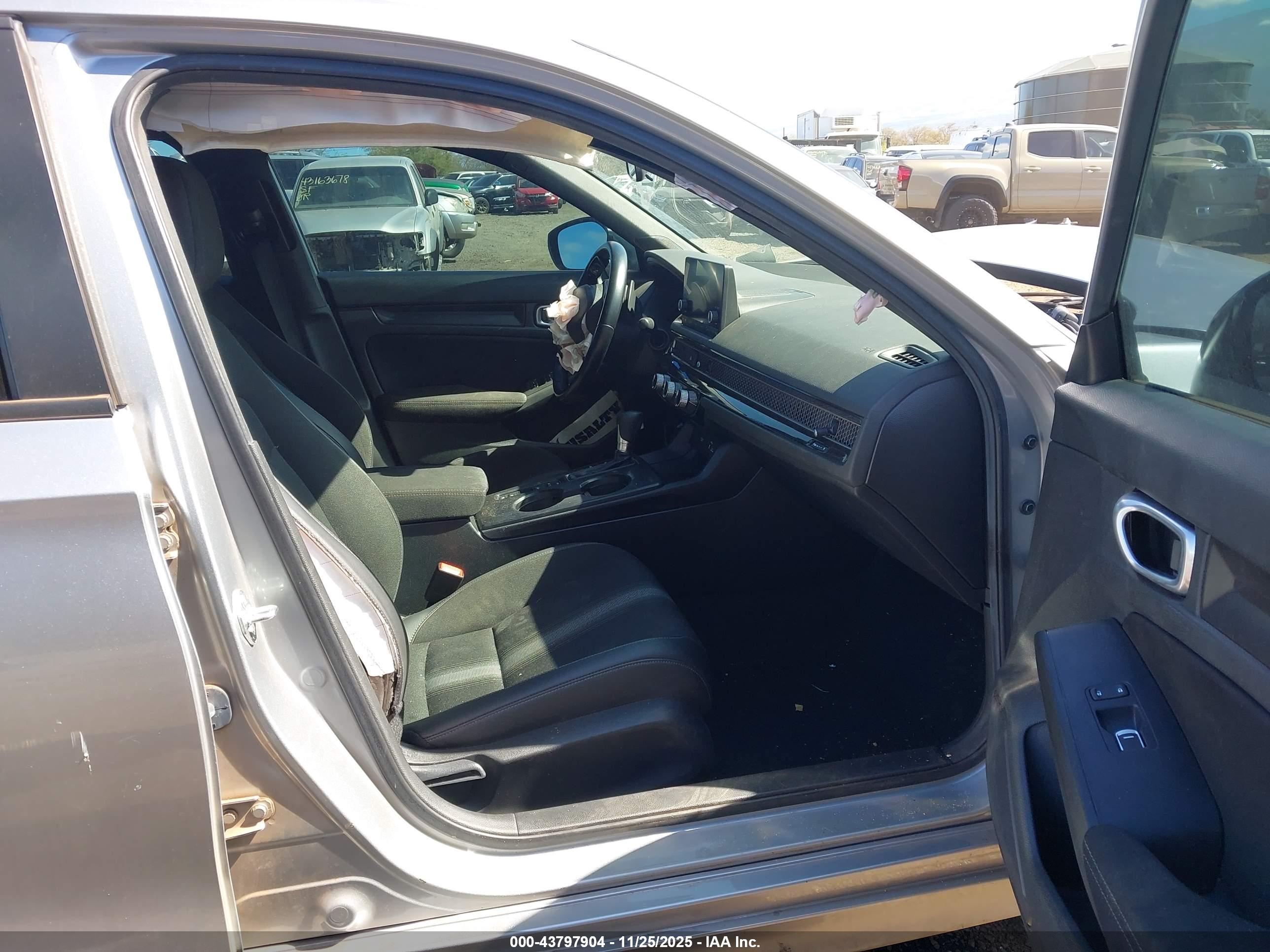 HONDA CIVIC image 5
