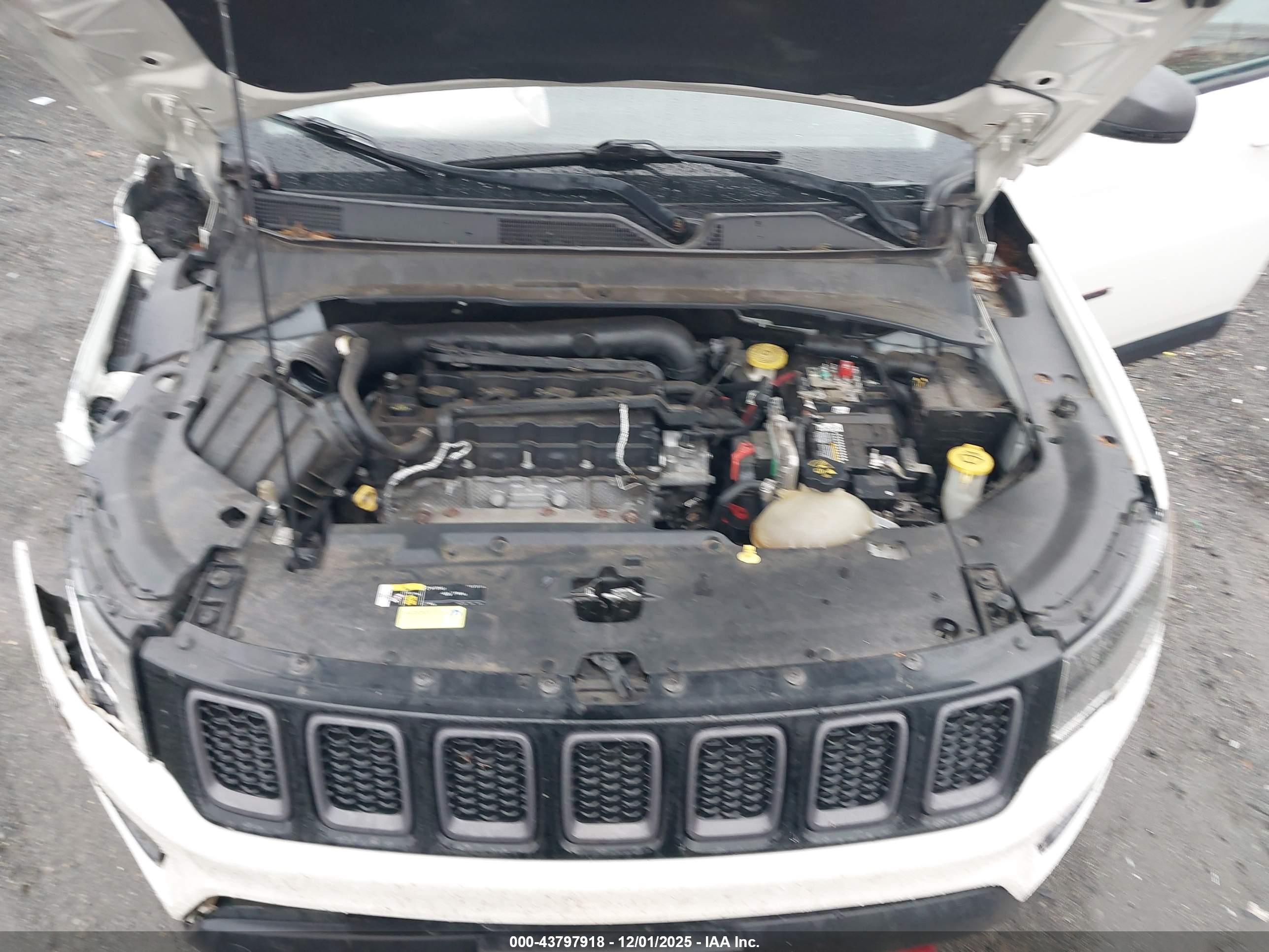 JEEP COMPASS image 10
