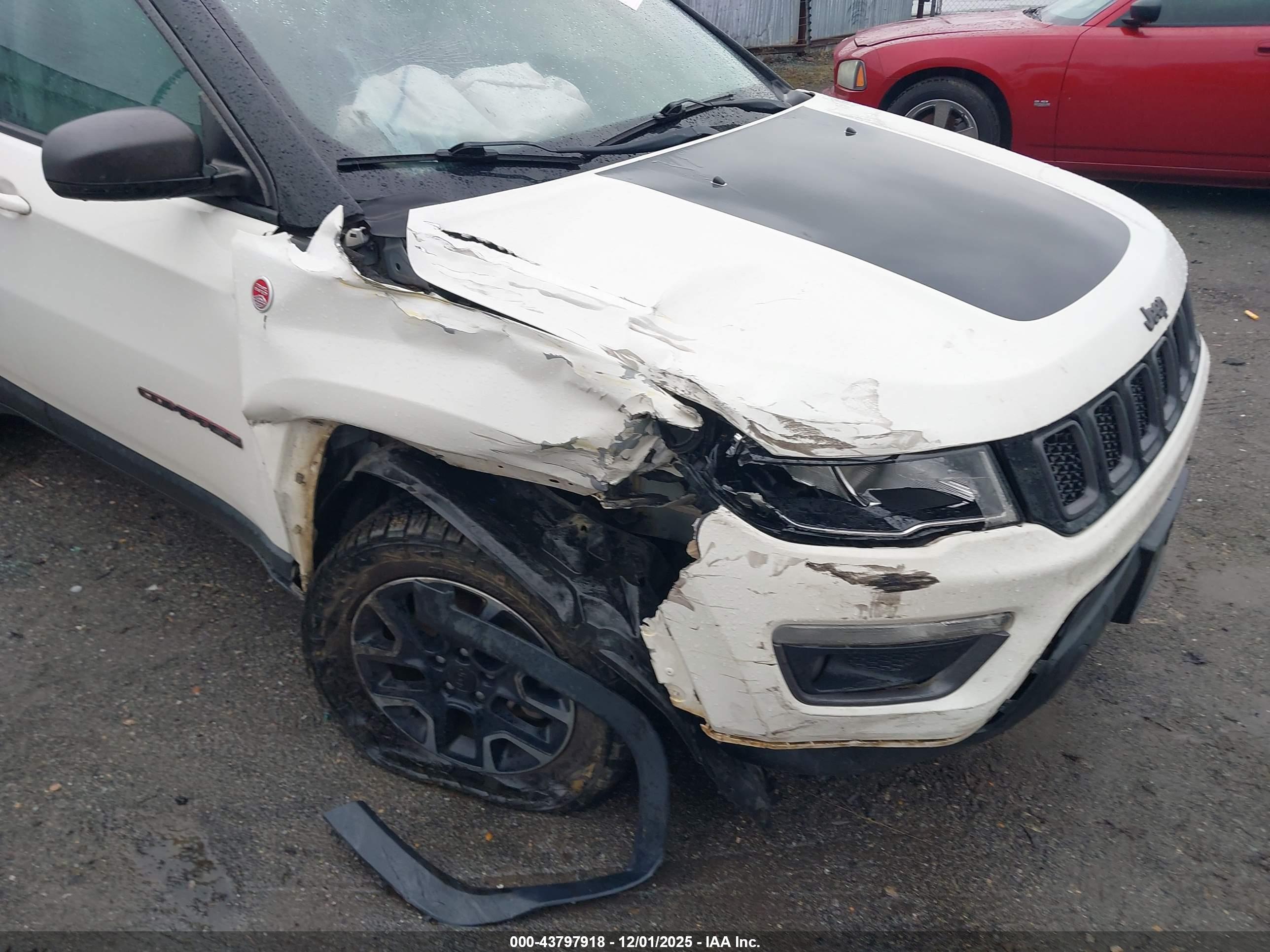 JEEP COMPASS image 6