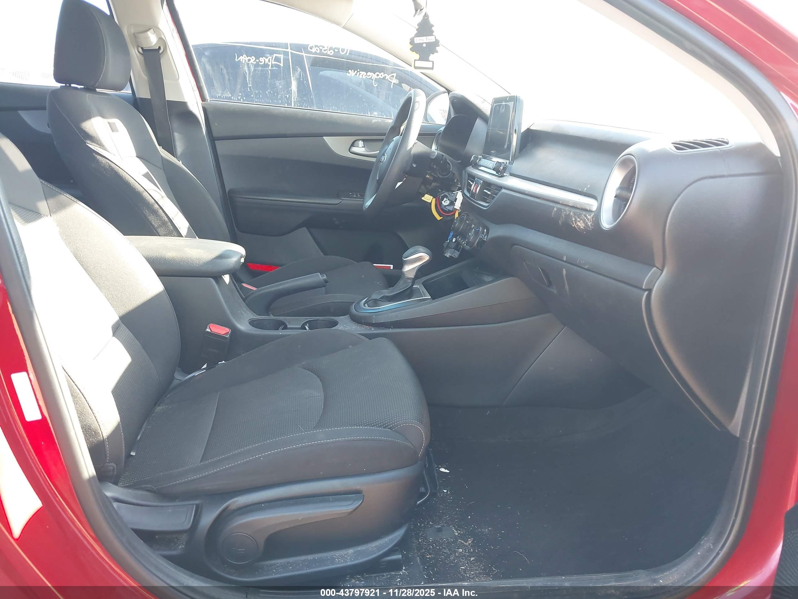 KIA FORTE image 5