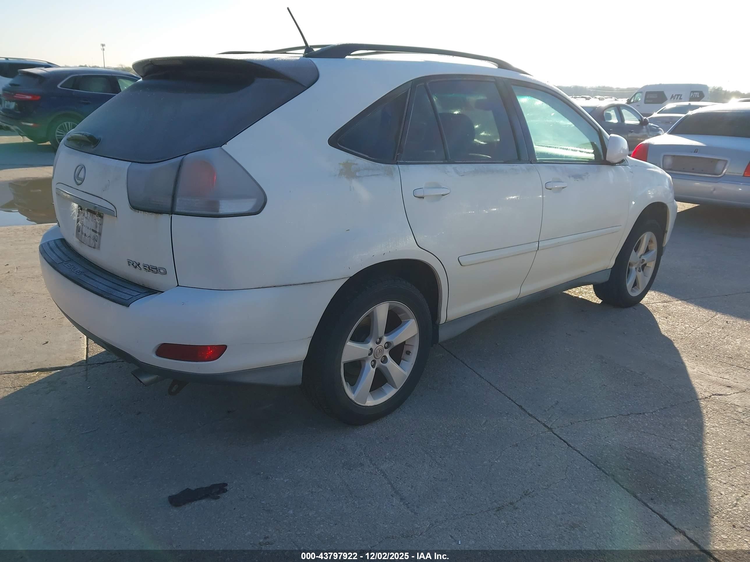 LEXUS RX image 4
