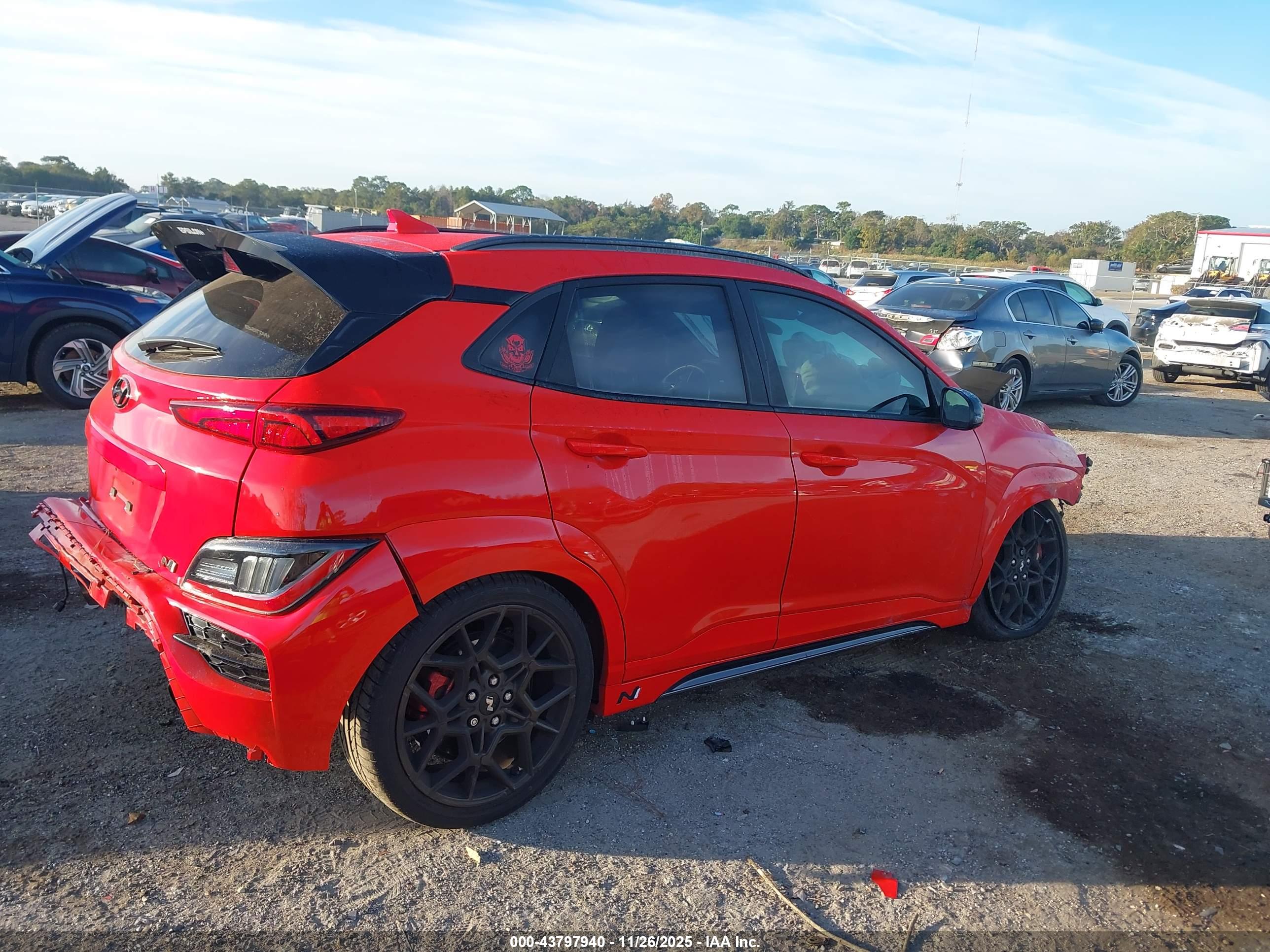 HYUNDAI KONA image 4