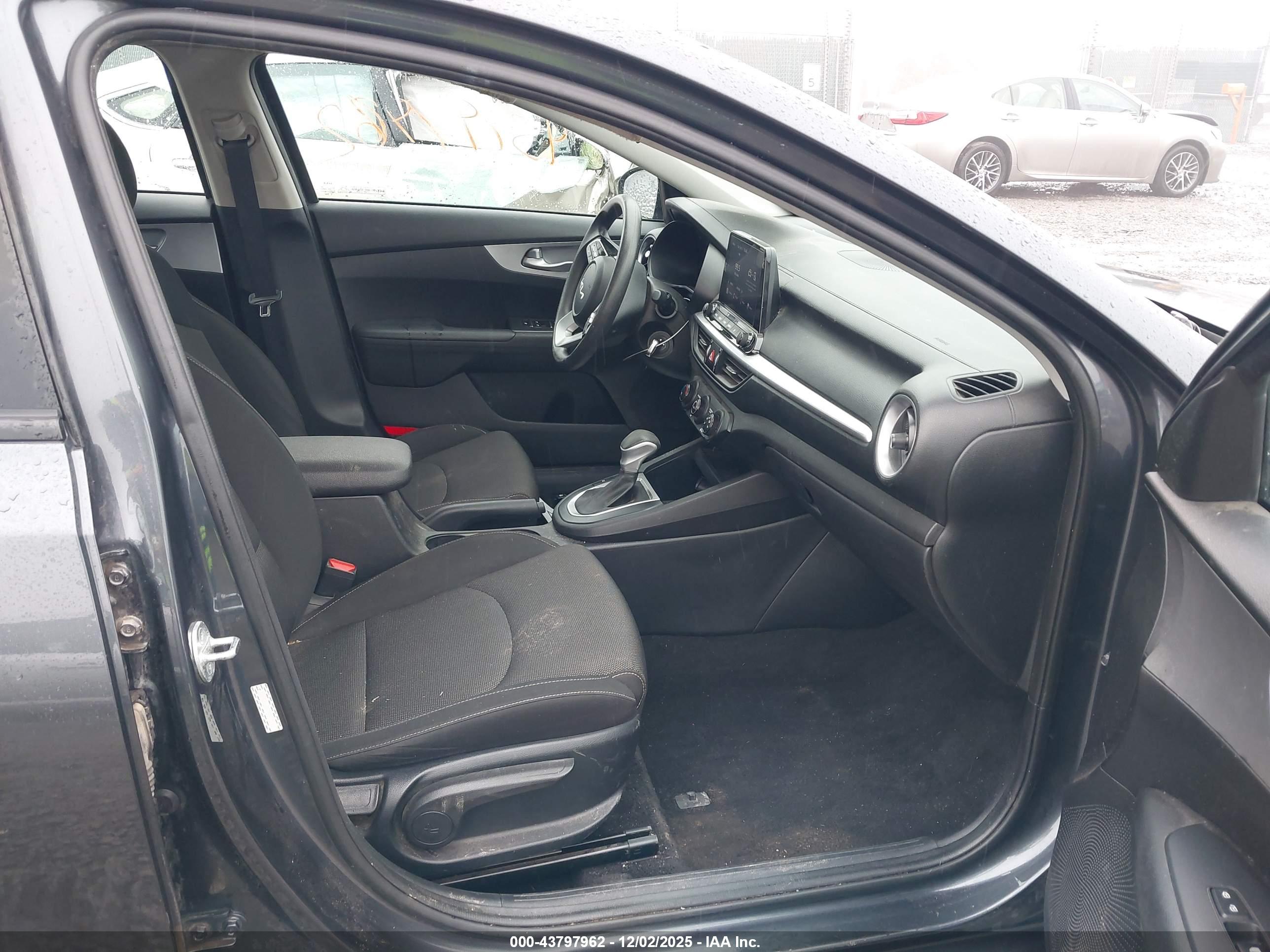 KIA FORTE image 5