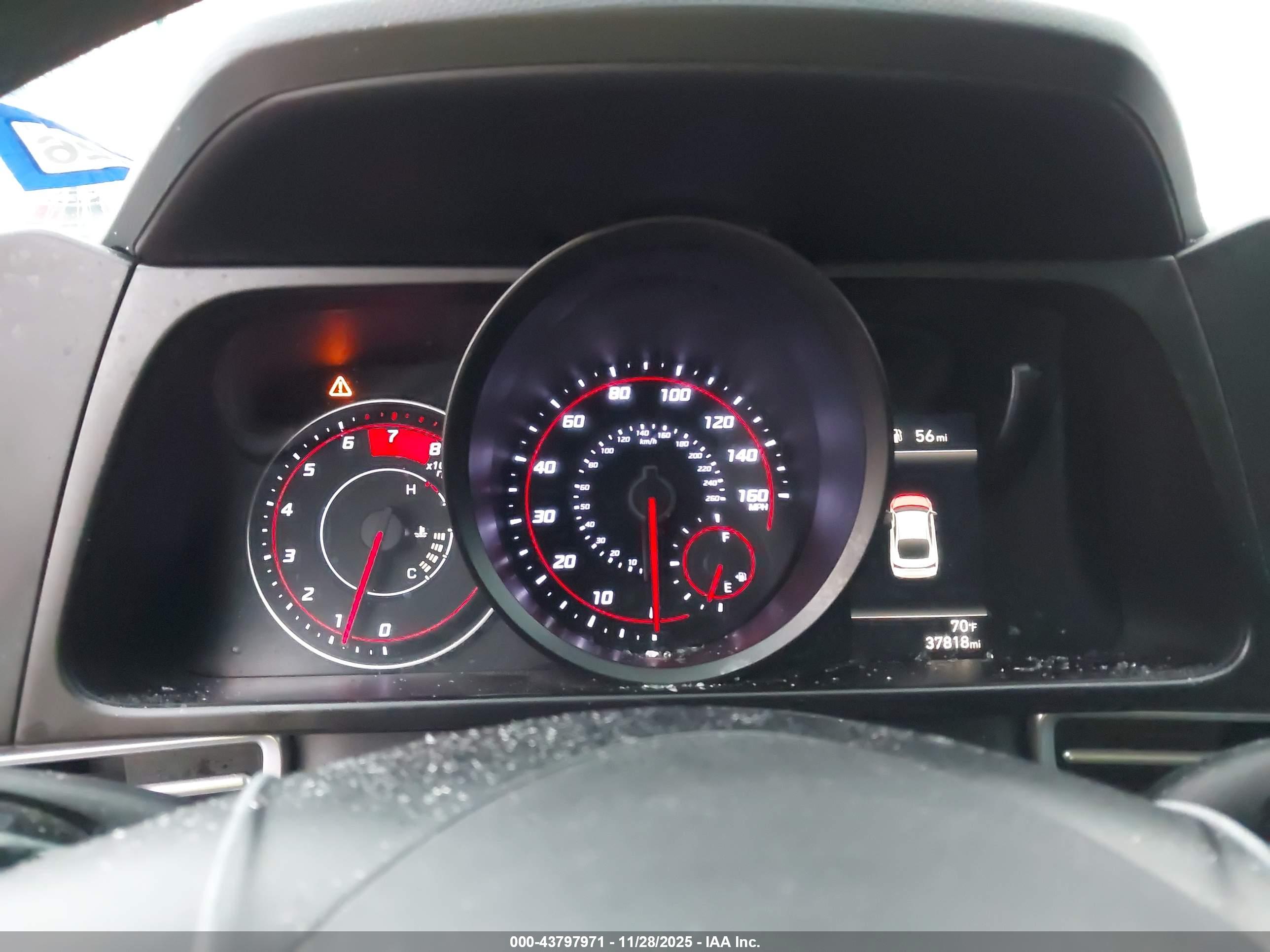 HYUNDAI ELANTRA image 7
