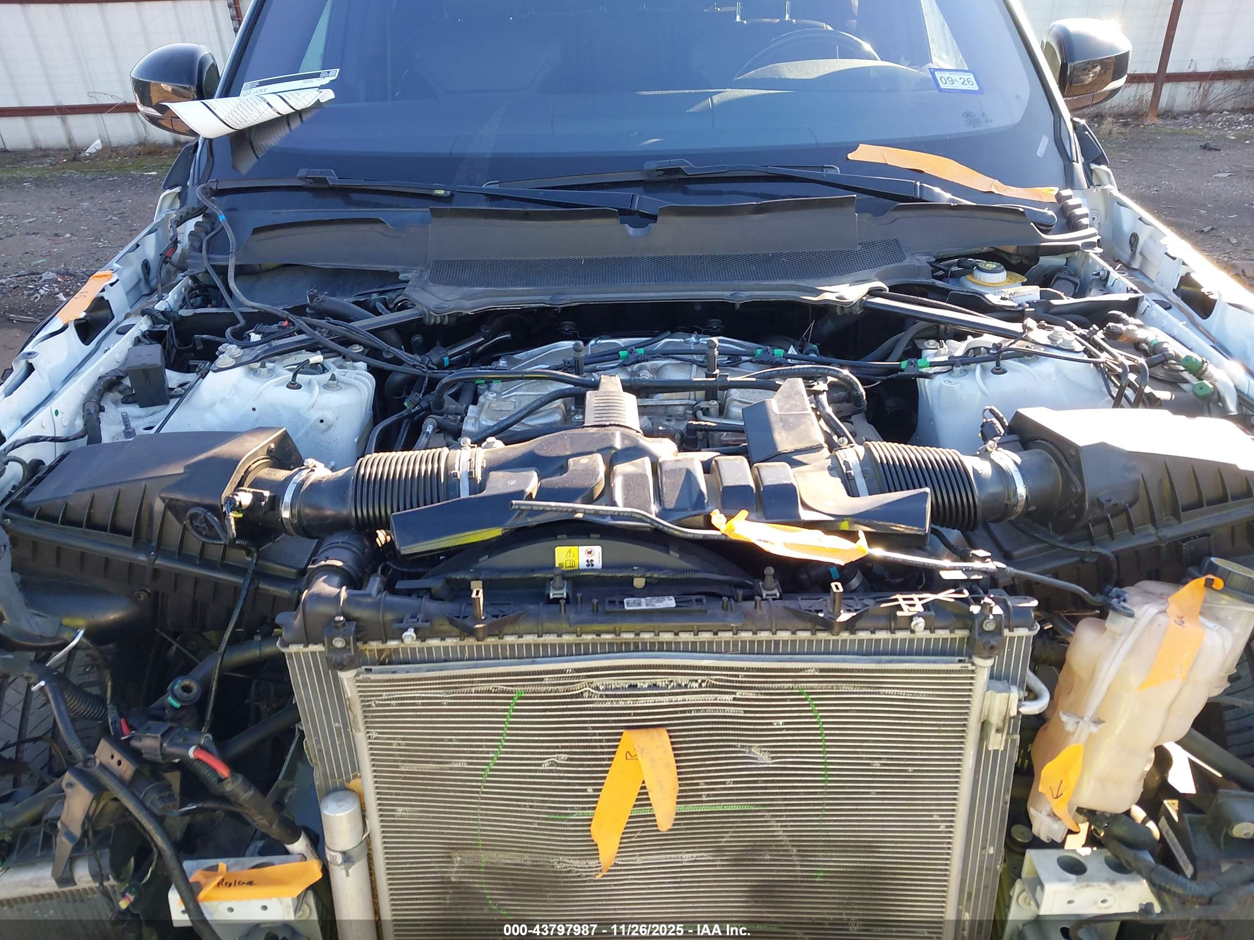 LAND ROVER image 10