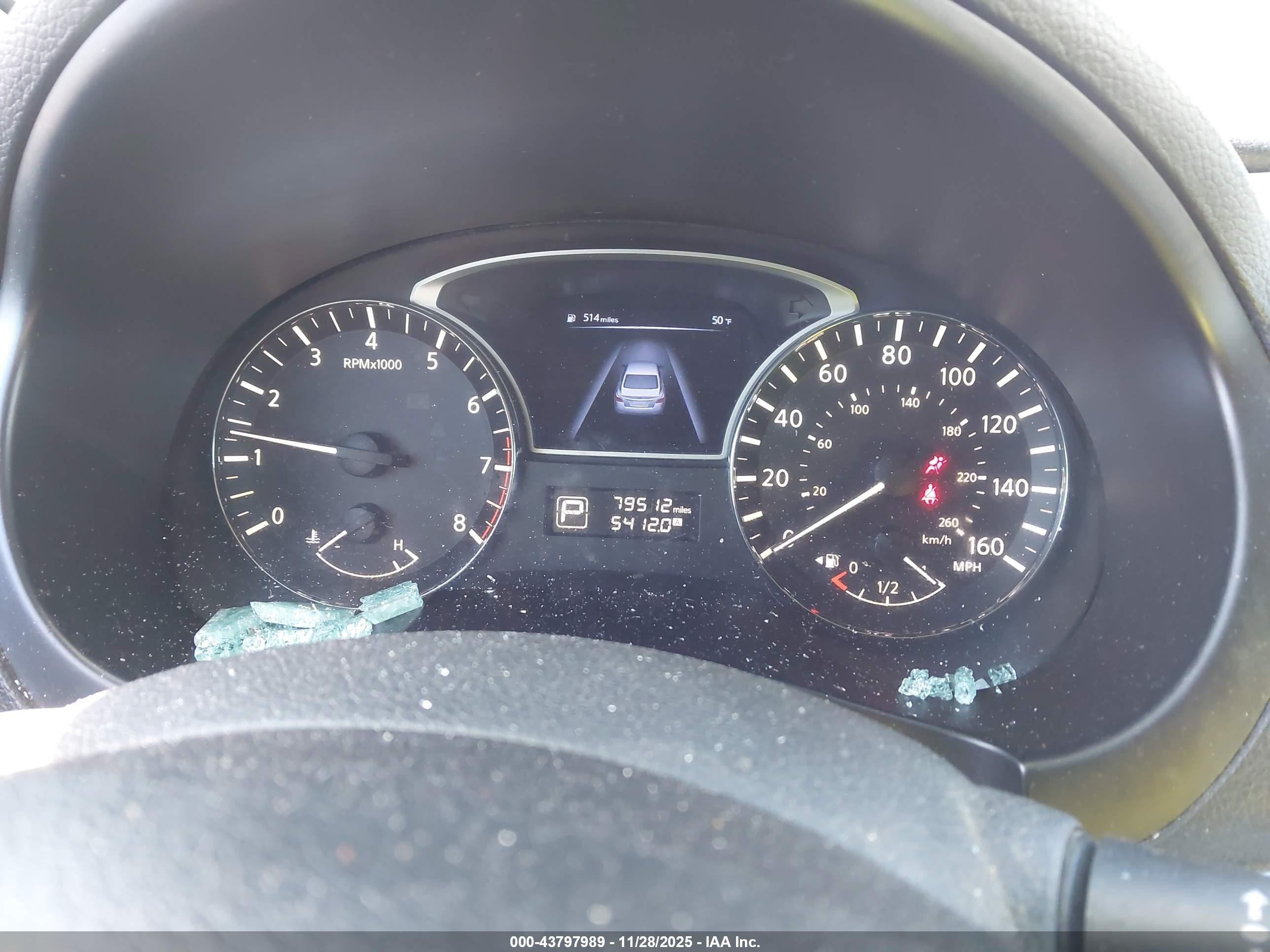 NISSAN ALTIMA image 7