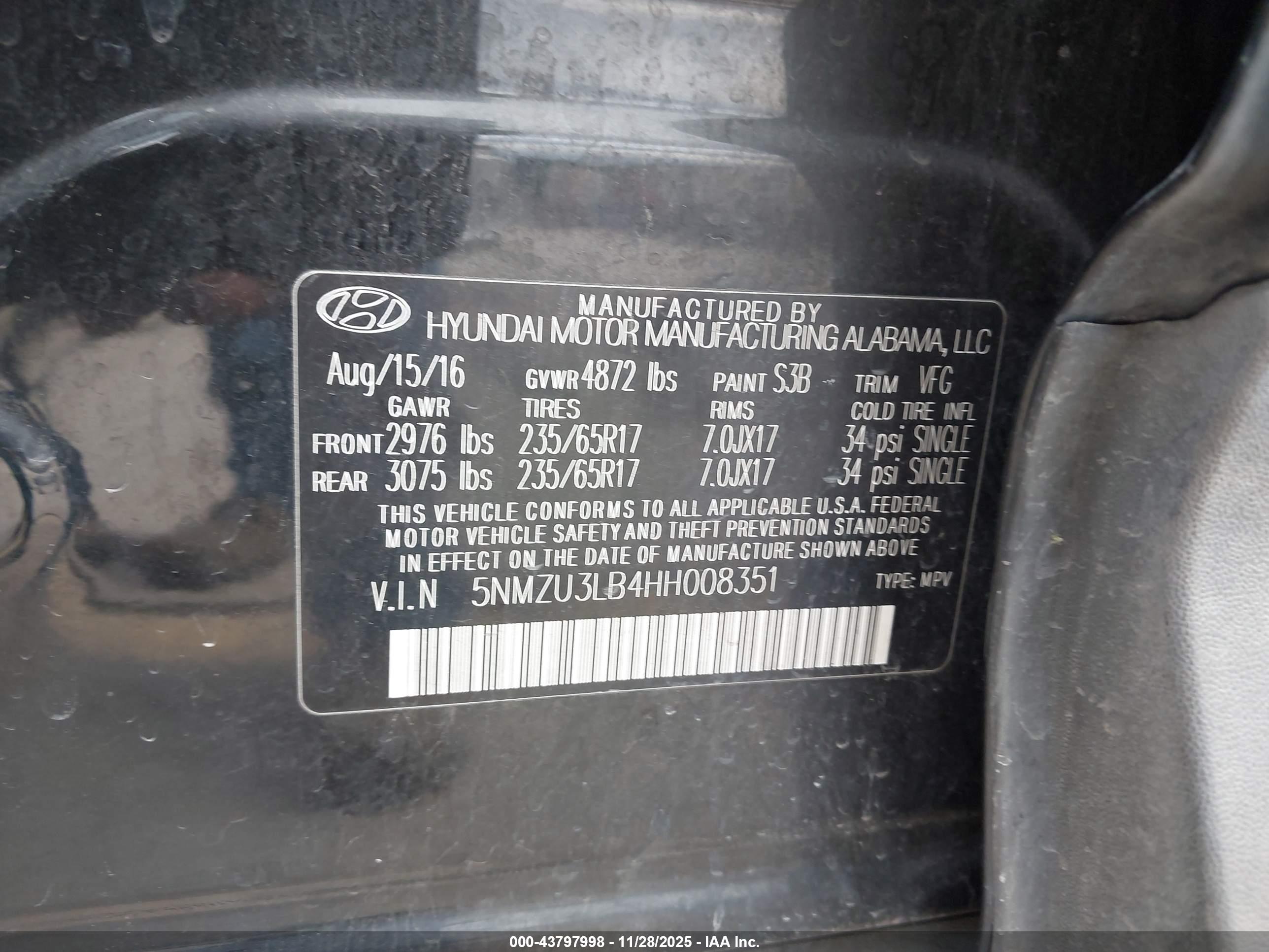 HYUNDAI SANTA image 9