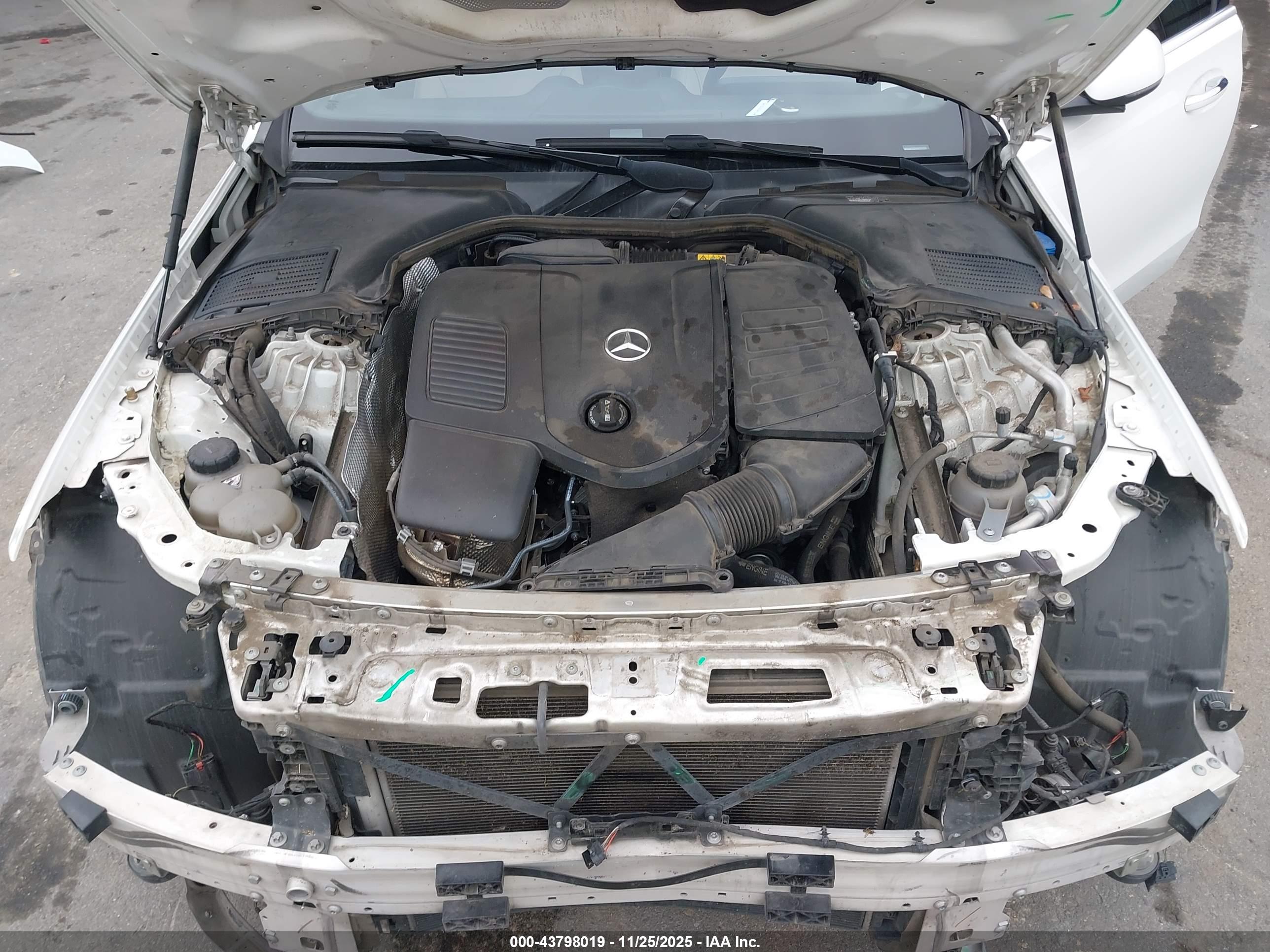 MERCEDES-BENZ C image 10