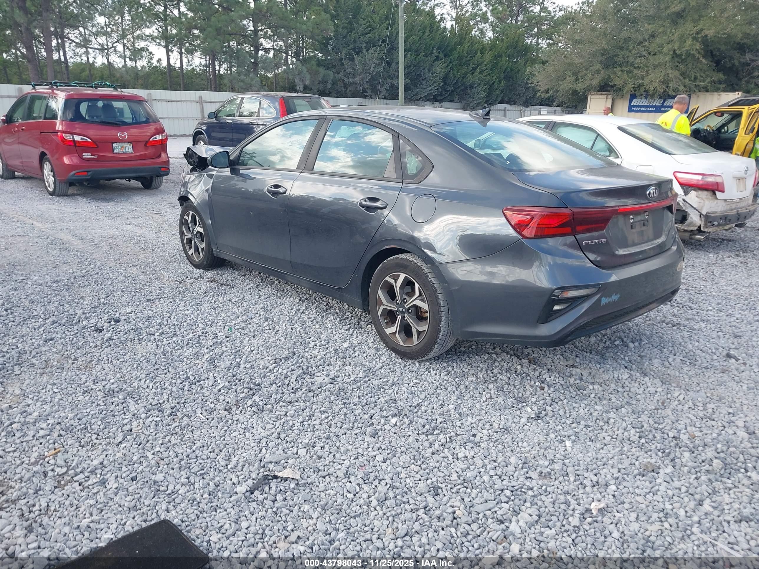 KIA FORTE image 3